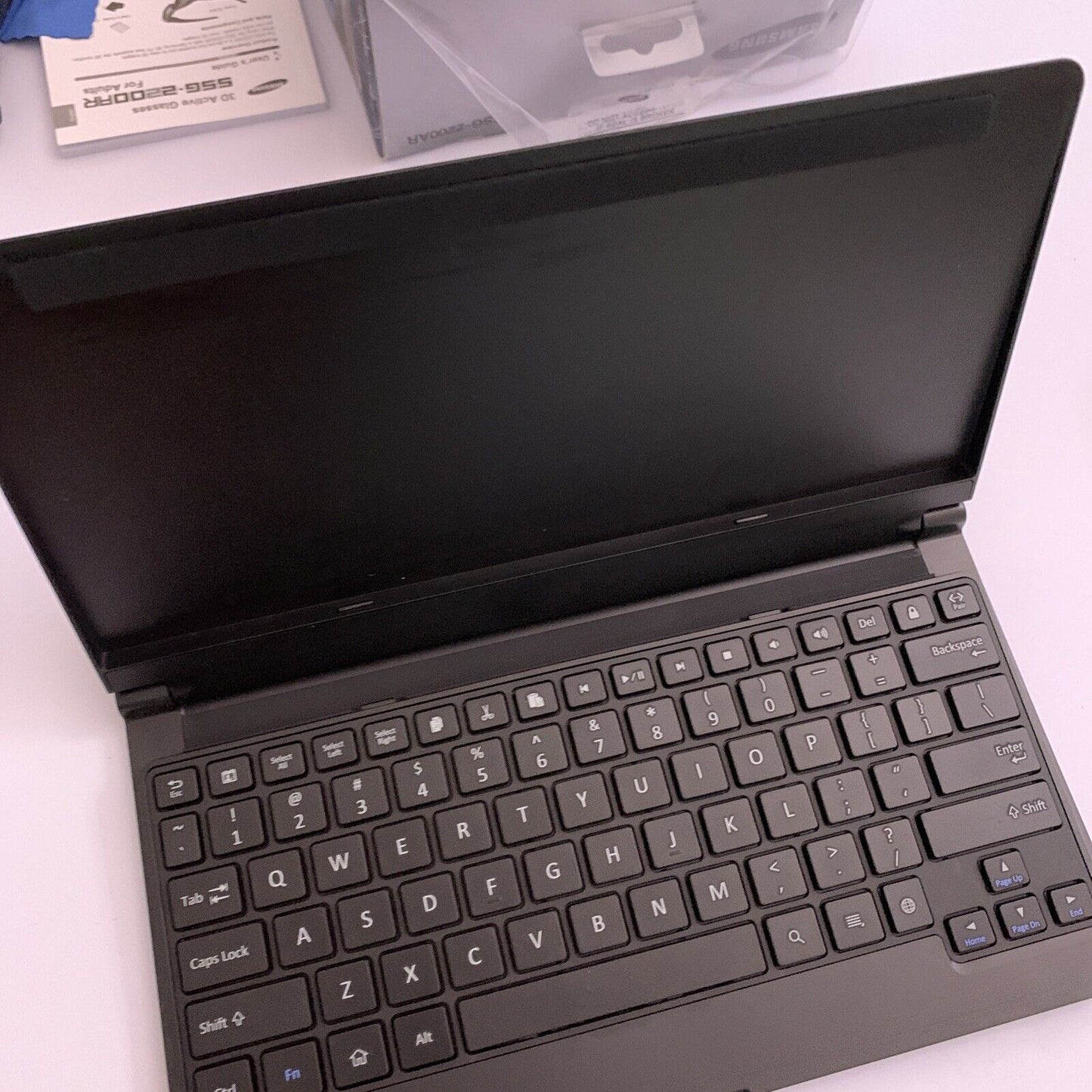 Belkin Yourtype Keyboard and Stand Bluetooth FSL112
