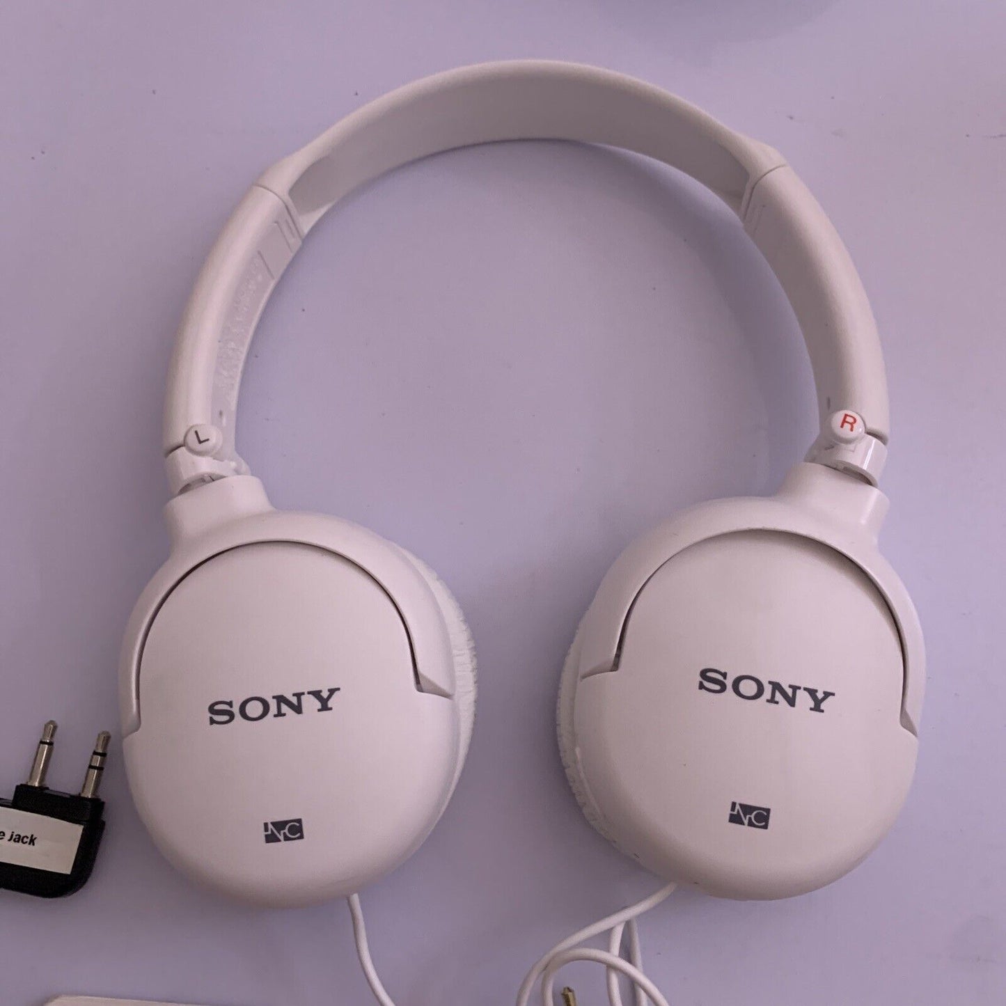 Sony Noise Cancelling Headphones MDR-NC6 White