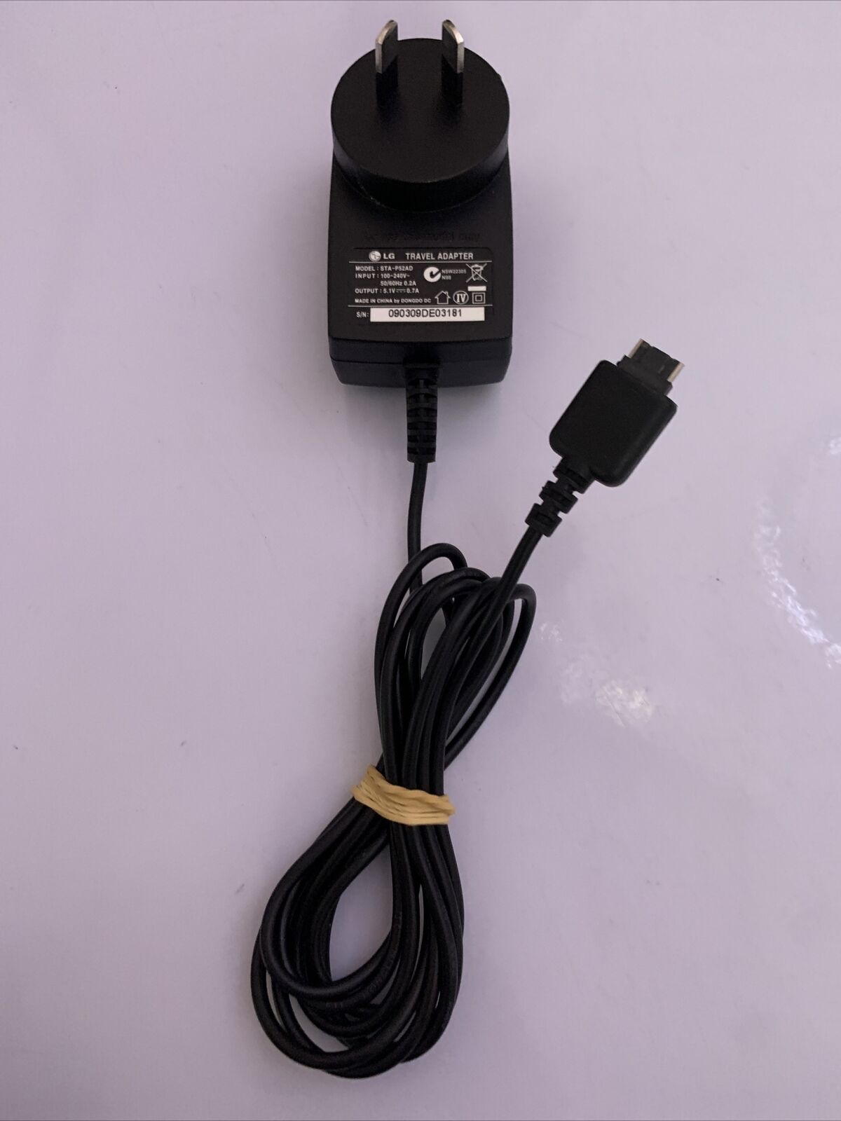 LG Travel Adaptor Mobile Phone Charger STA-P52AD AC Power Adapter Genuine