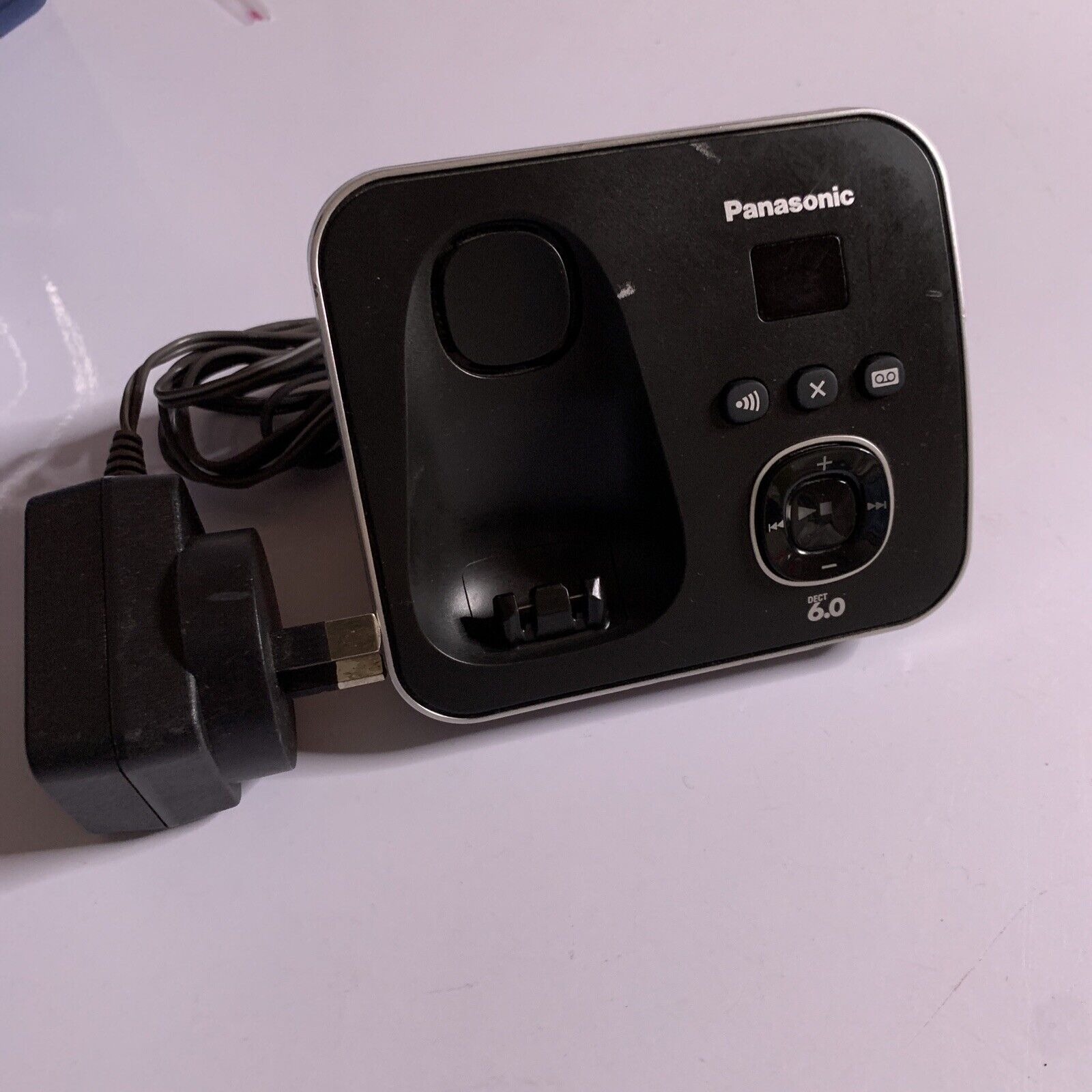 Panasonic KX TG6821AL Base Handset Charger PNLV226AL AC Adapter panasonic-kx-tg6821al-base-handset-charger-pnlv226al-ac-adapter
