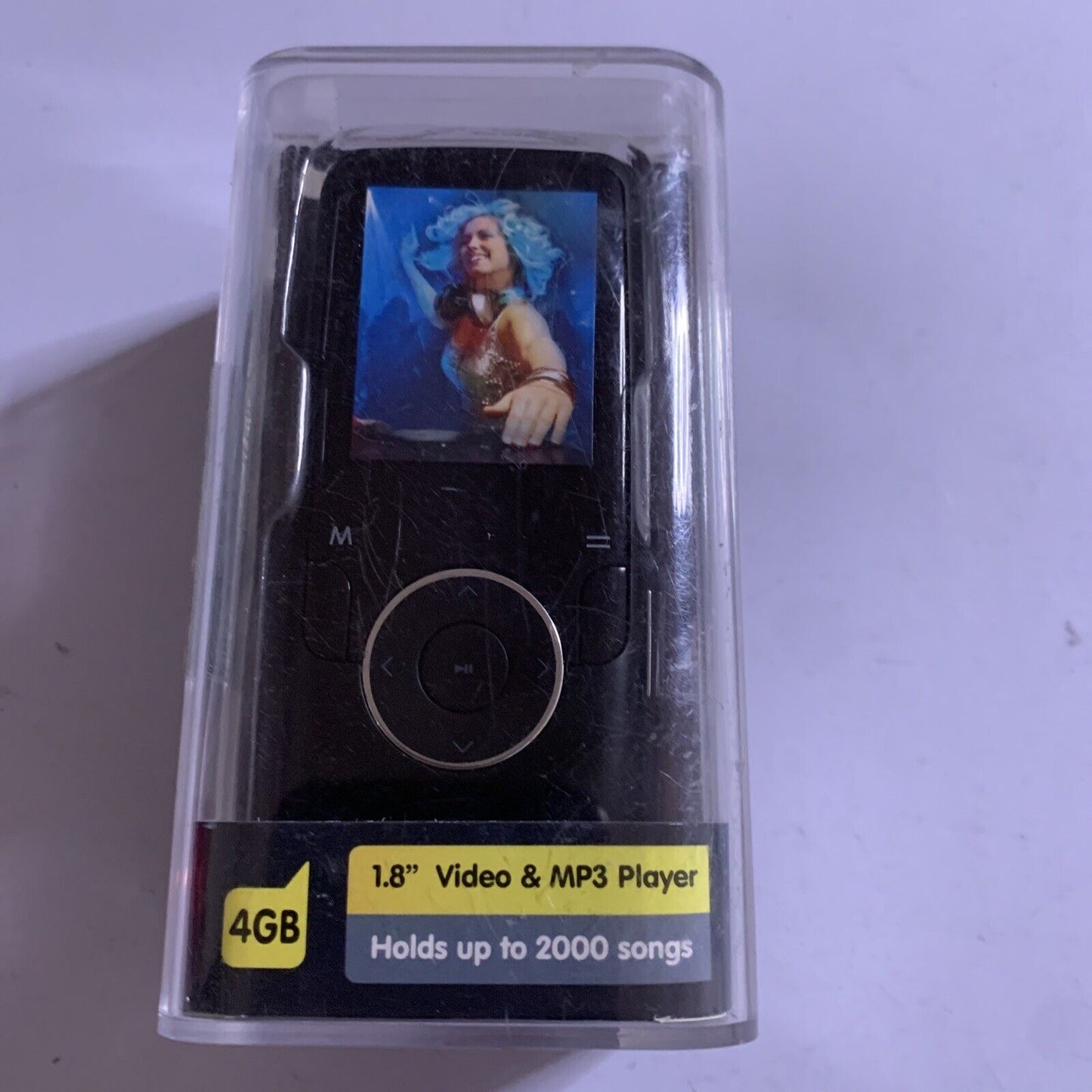 Dick Smith 4GB 1.8" Video & MP3 Player Black with Built in FM Radio NEW