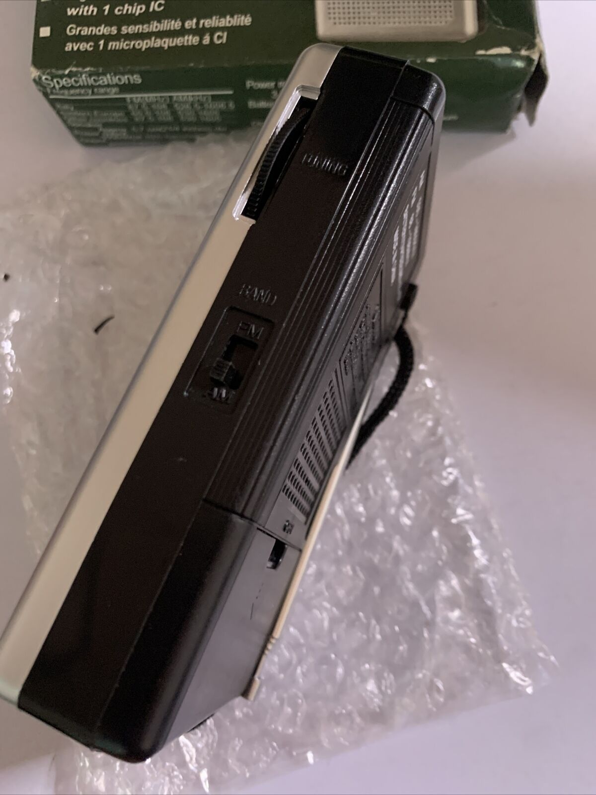 Portable Radio with Speaker FM / AM 2 Band ICF-S10