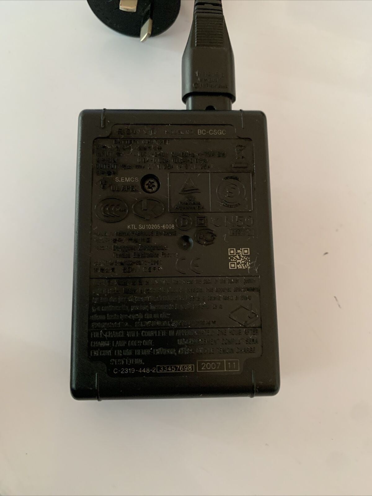 Kastar Battery And Charger For Sony NP-BG1 NP-FG1 And Sony CyberShot DSC-W130 DSC-W150 DSC-W170 DSC-W210 DSC-W220 DSC-W230 DSC-W290 Digital Cameras : Digital Camera Accessory Kits