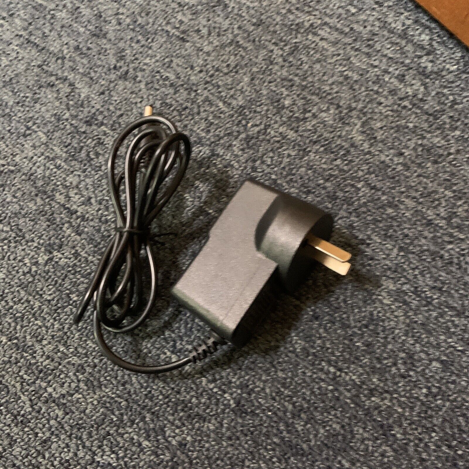 Timex Indiglo Night Light Intelligent Alarm Clock with AM/FM Radio T56