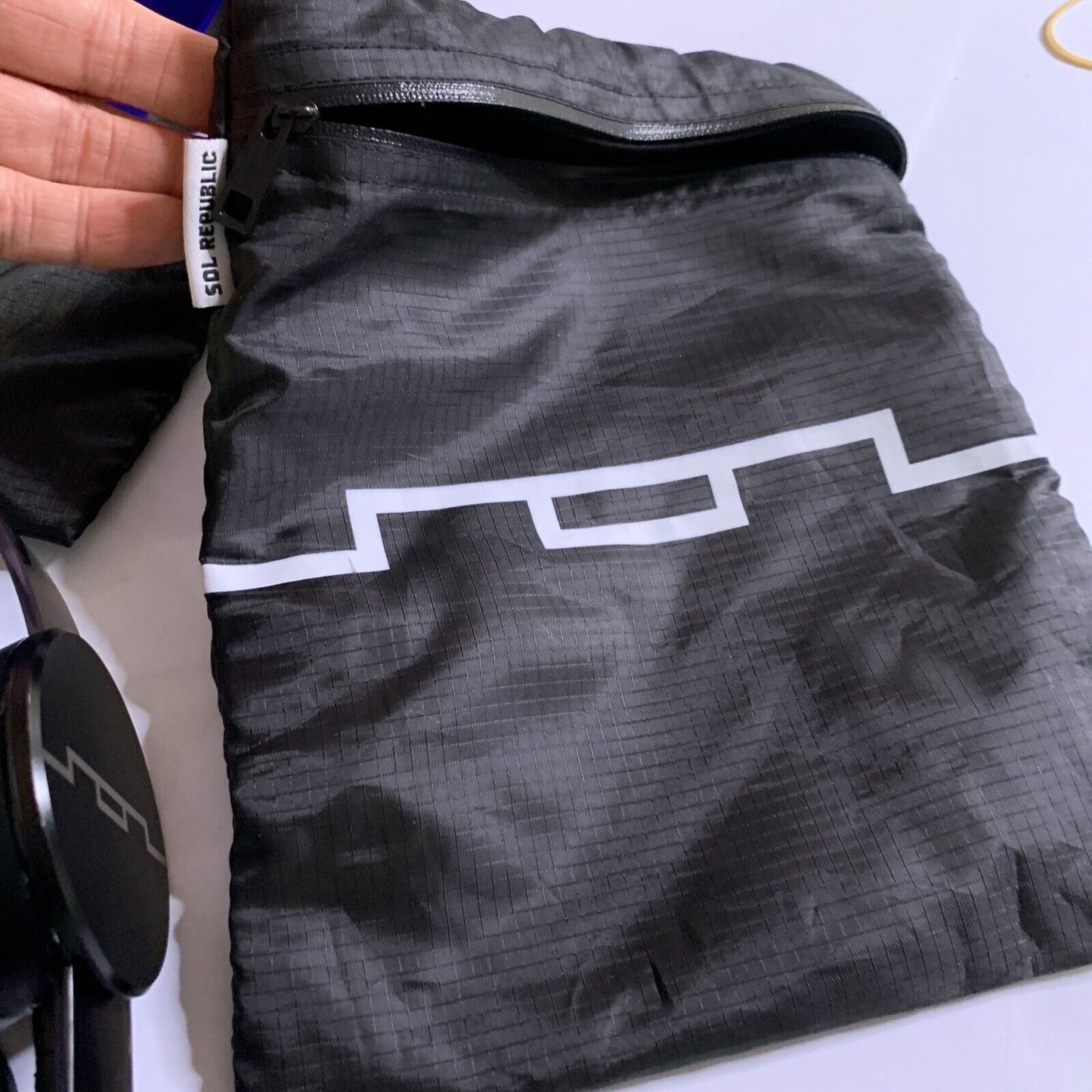 2x Sol Republic Tracks HD V10 Headphones 3.5mm Plug