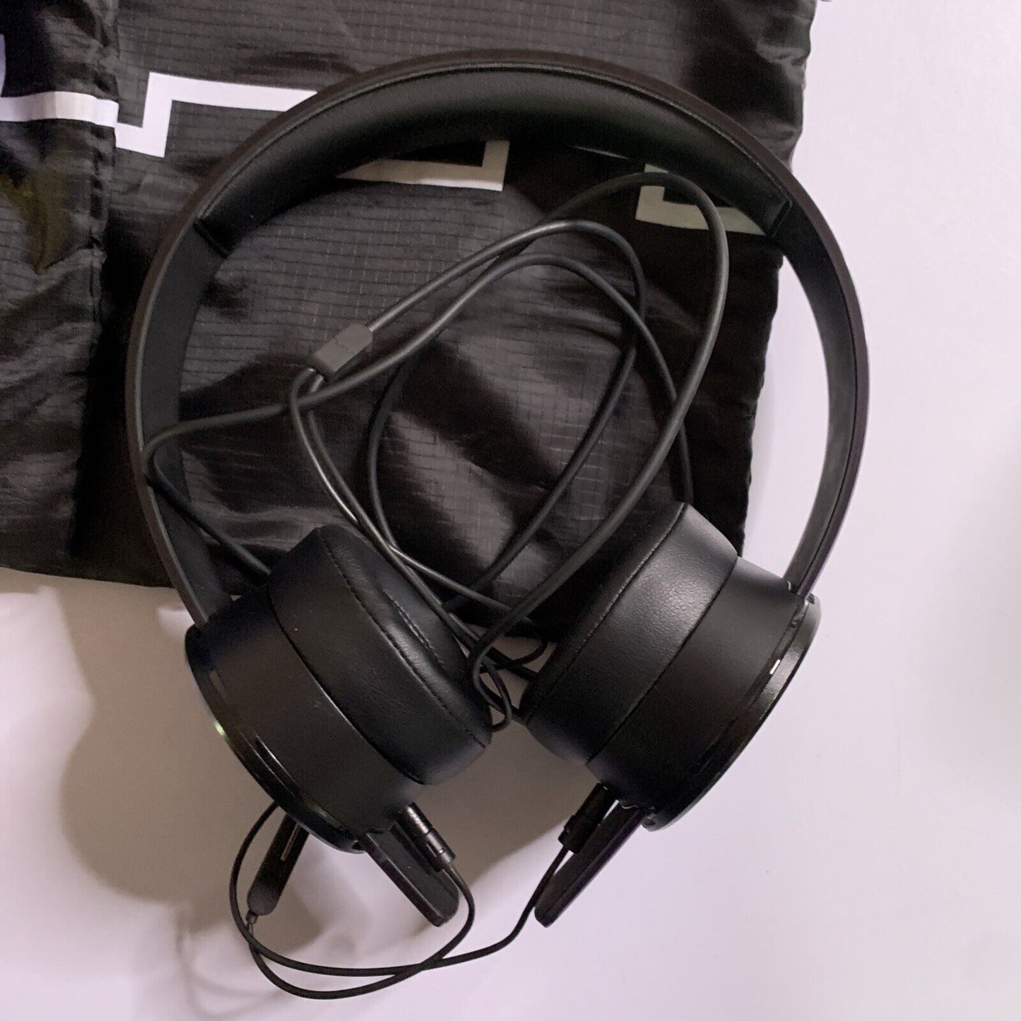 2x Sol Republic Tracks HD V10 Headphones 3.5mm Plug