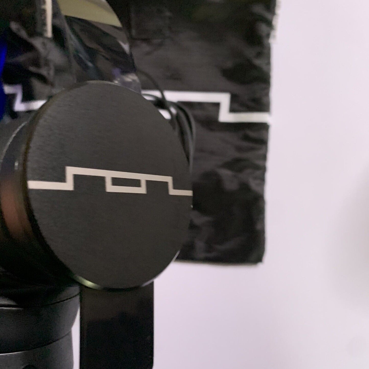 2x Sol Republic Tracks HD V10 Headphones 3.5mm Plug