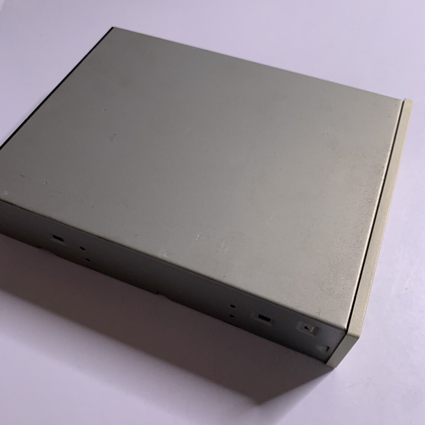 Hitachi CDR-8130 Internal CD Drive 16x Burner IDE