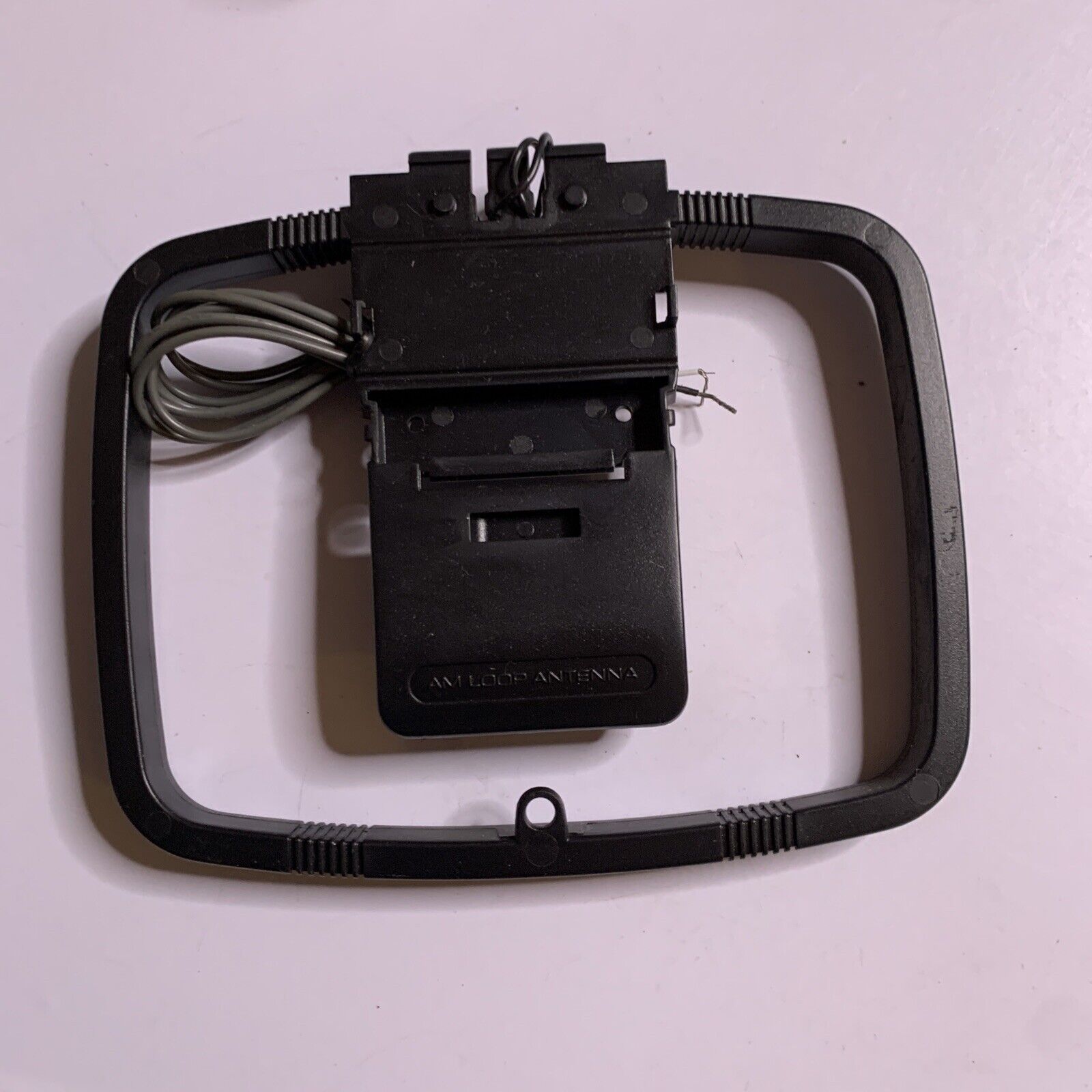 Indoor AM FM Loop Antenna Aerial Connector for Stereo Audio – Retro Unit