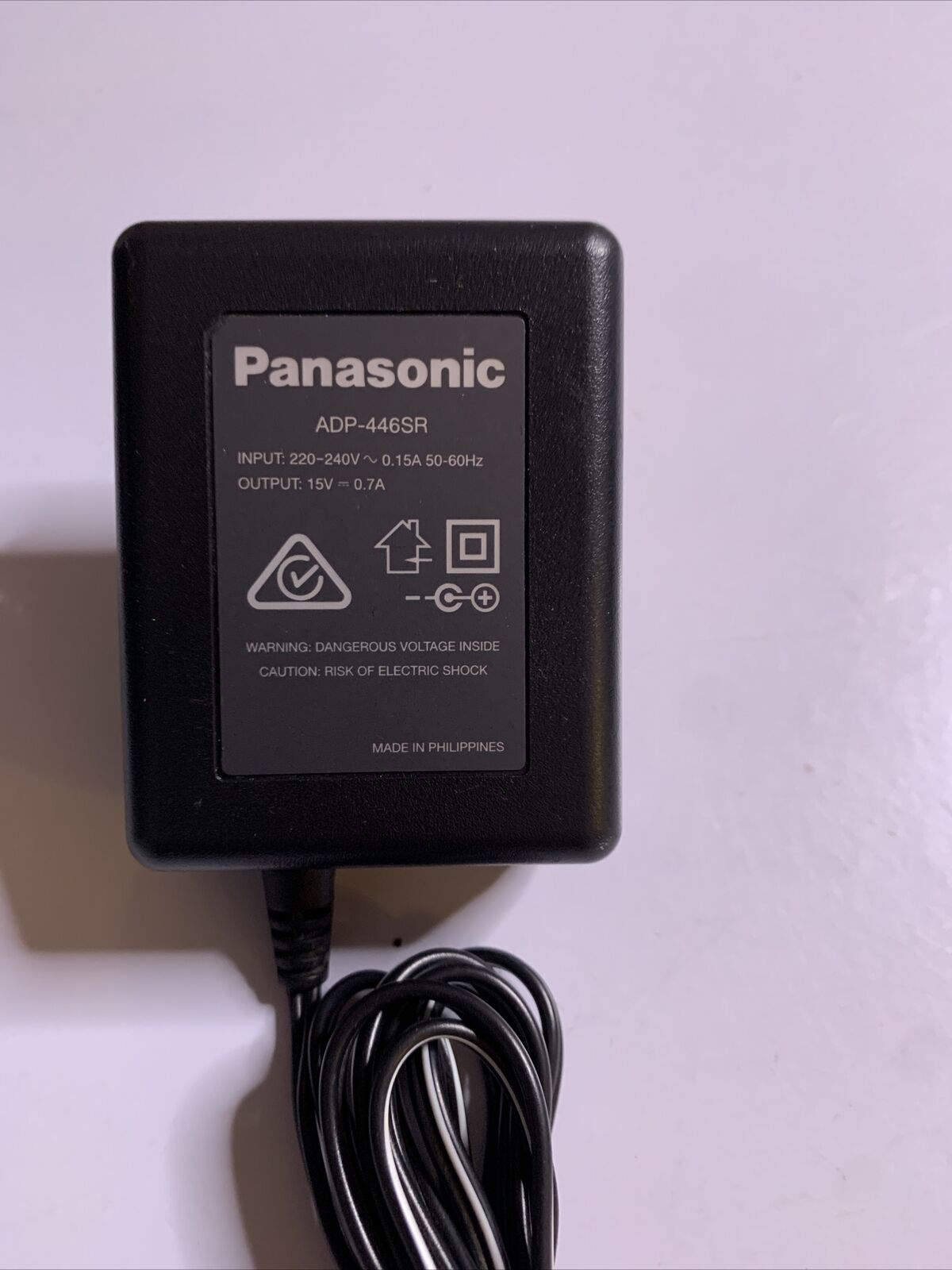 Panasonic ADP-446SR Power Supply 15v 0.7a AC Adapter Genuine