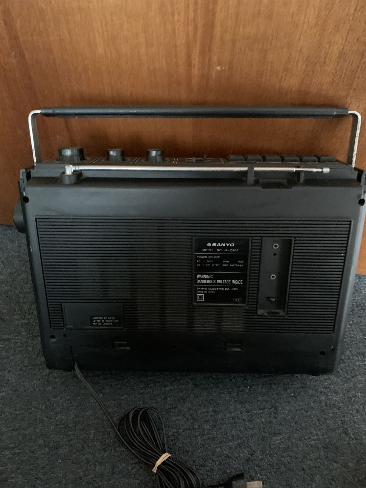 Sanyo M-Z90F Boombox Cassette Player Recorder *For Parts Or Not Working