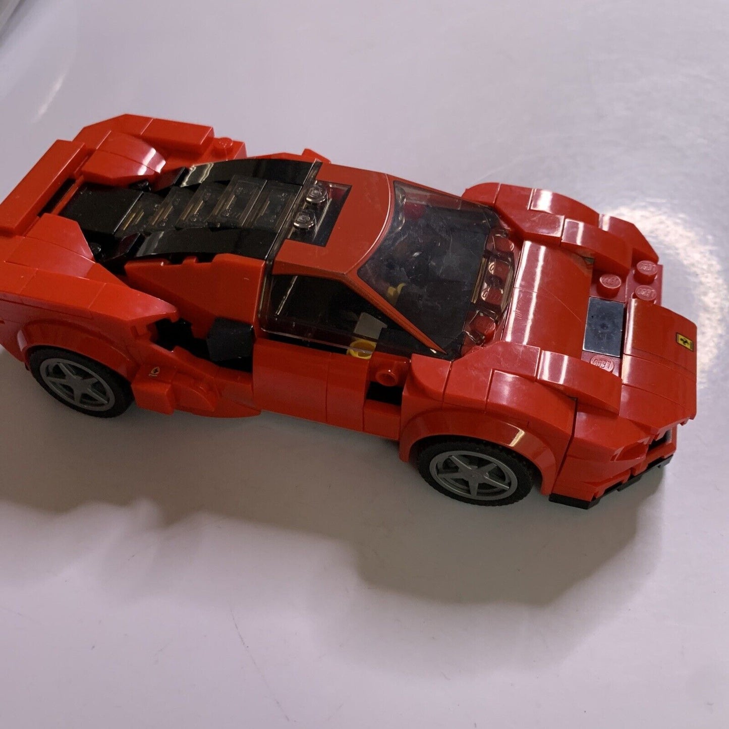 Lego Ferrari F8 Speed Champions  Tributo 76895  *Incomplete