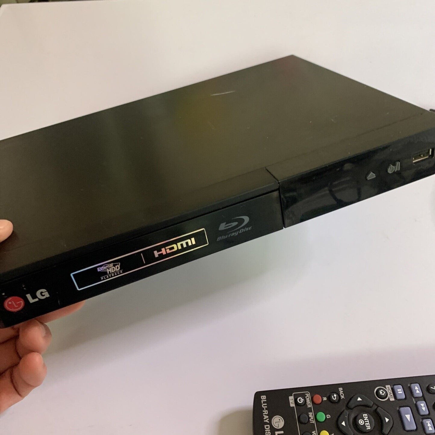 LG BP240 Bluray and DVD Player with Remote