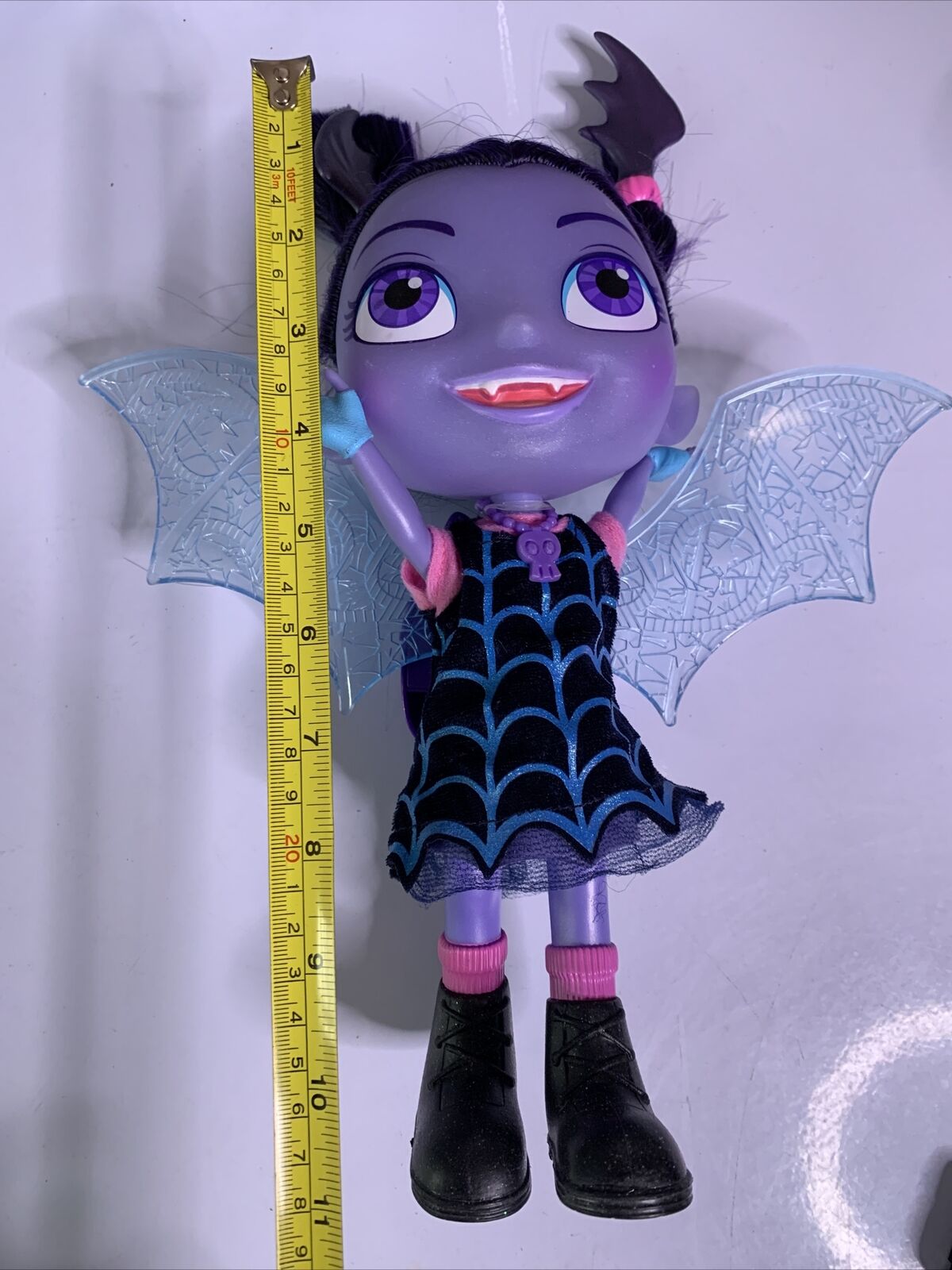 Disney Vampirina Bat-tastic Talking Vampirina Wolfie 28cm Doll Figure