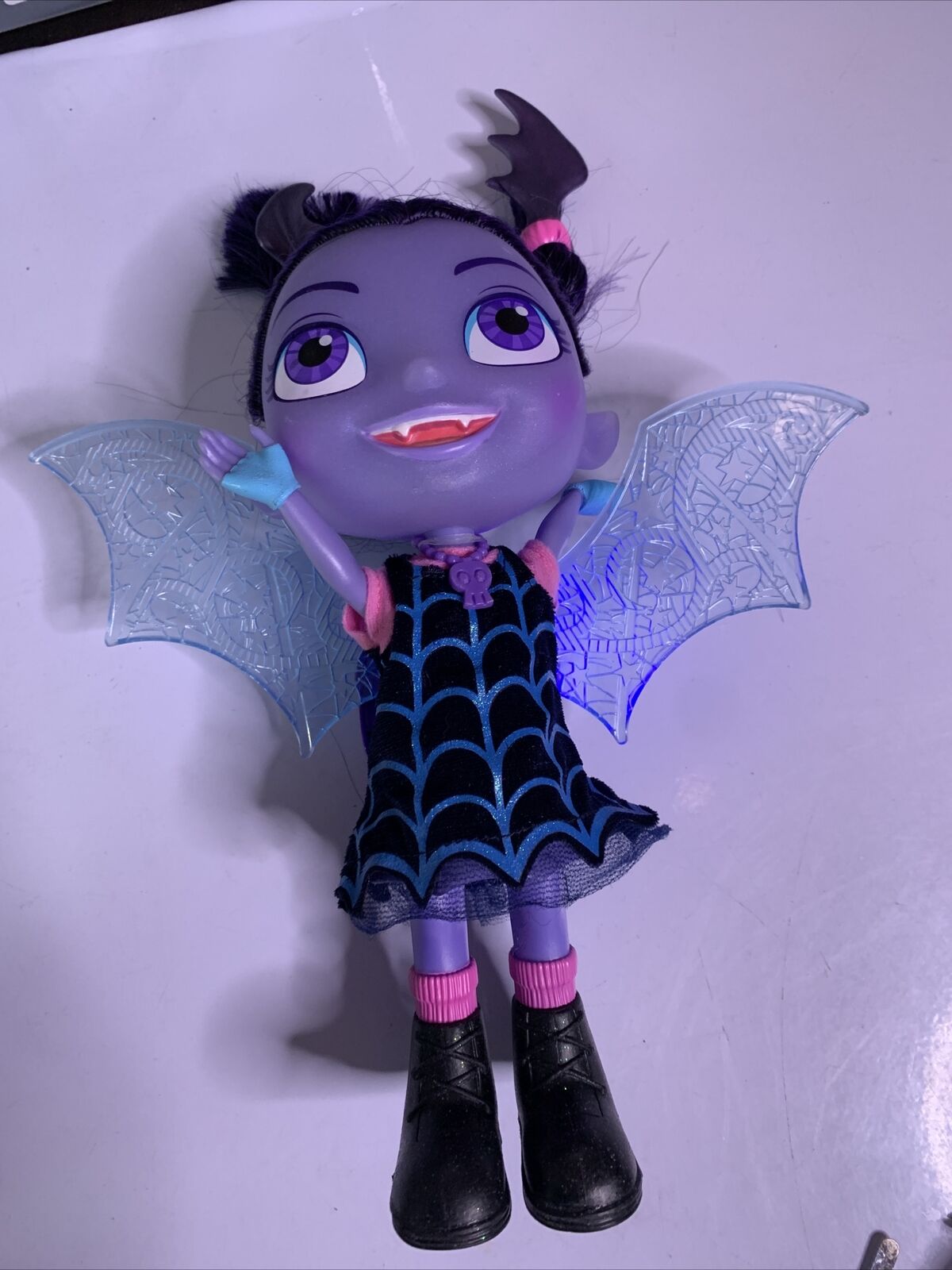 Disney Vampirina Bat-tastic Talking Vampirina Wolfie 28cm Doll Figure