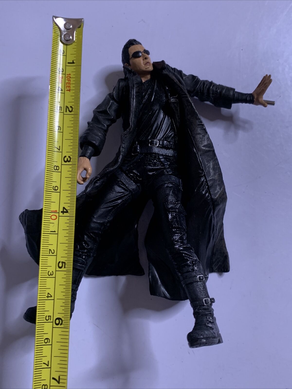 Neo Matrix Lobby Shootout Scene 2003 McFarlane Action Figure