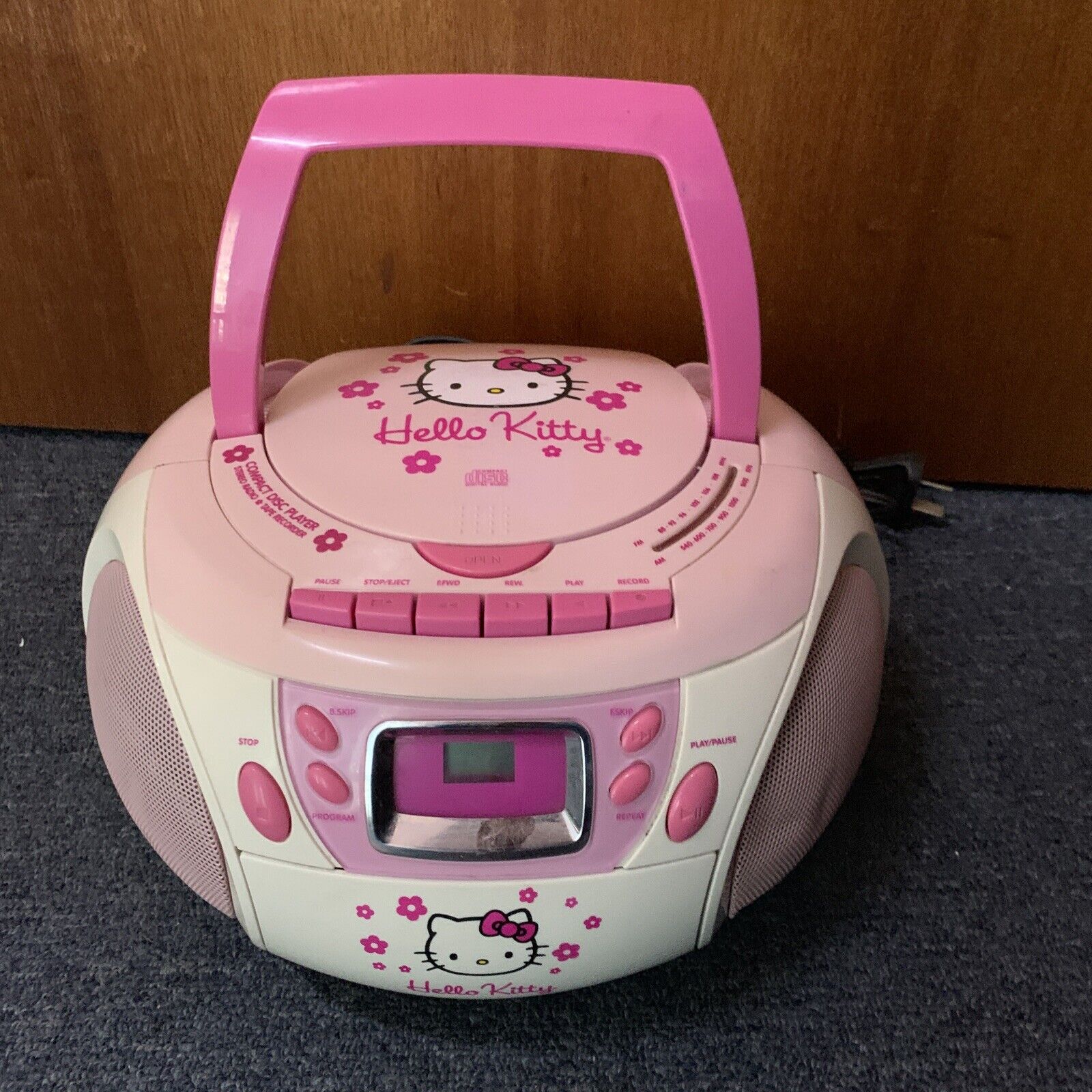 Hello Kitty Record Label Hello Kitty Boombox CD Tape Radio Player Recorder KT2028A *Tape Not Wo ...