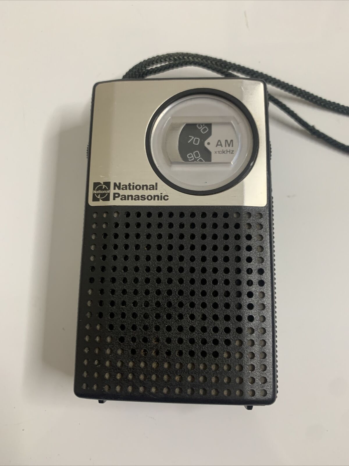 National Panasonic Portable Radio E-1018 1970s