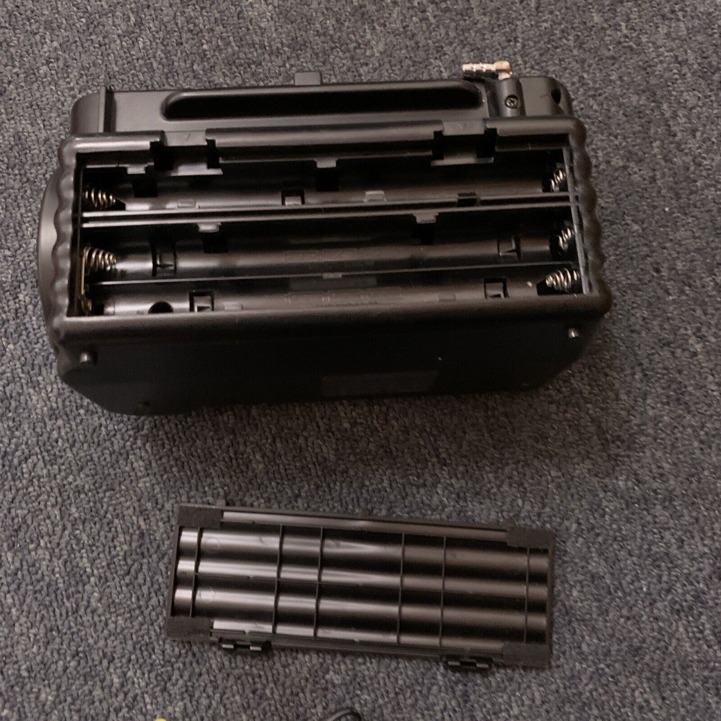 Vintage Casio Clock TV AM FM Radio LCD Colour Television Analog AV-100 Retro