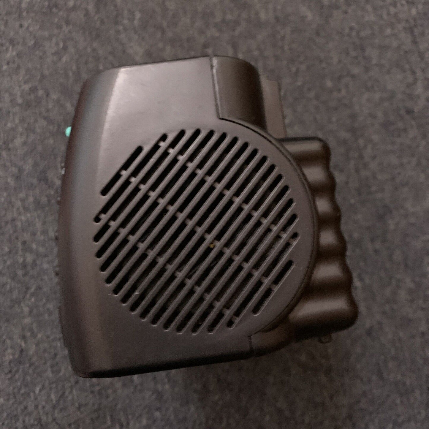 Vintage Casio Clock TV AM FM Radio LCD Colour Television Analog AV-100 Retro