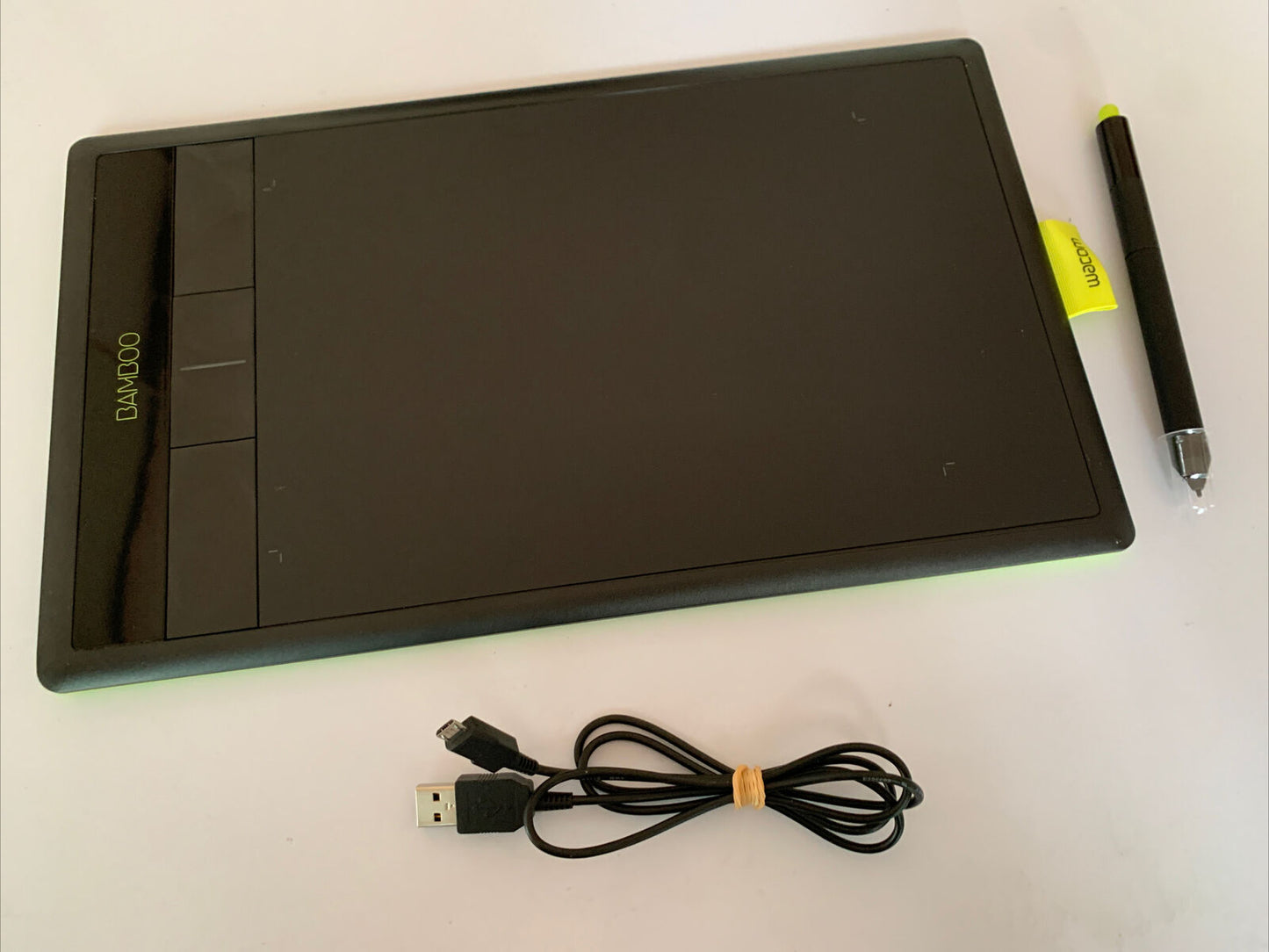 Wacom Bamboo Create Pen and Touch Tablet CTH-670
