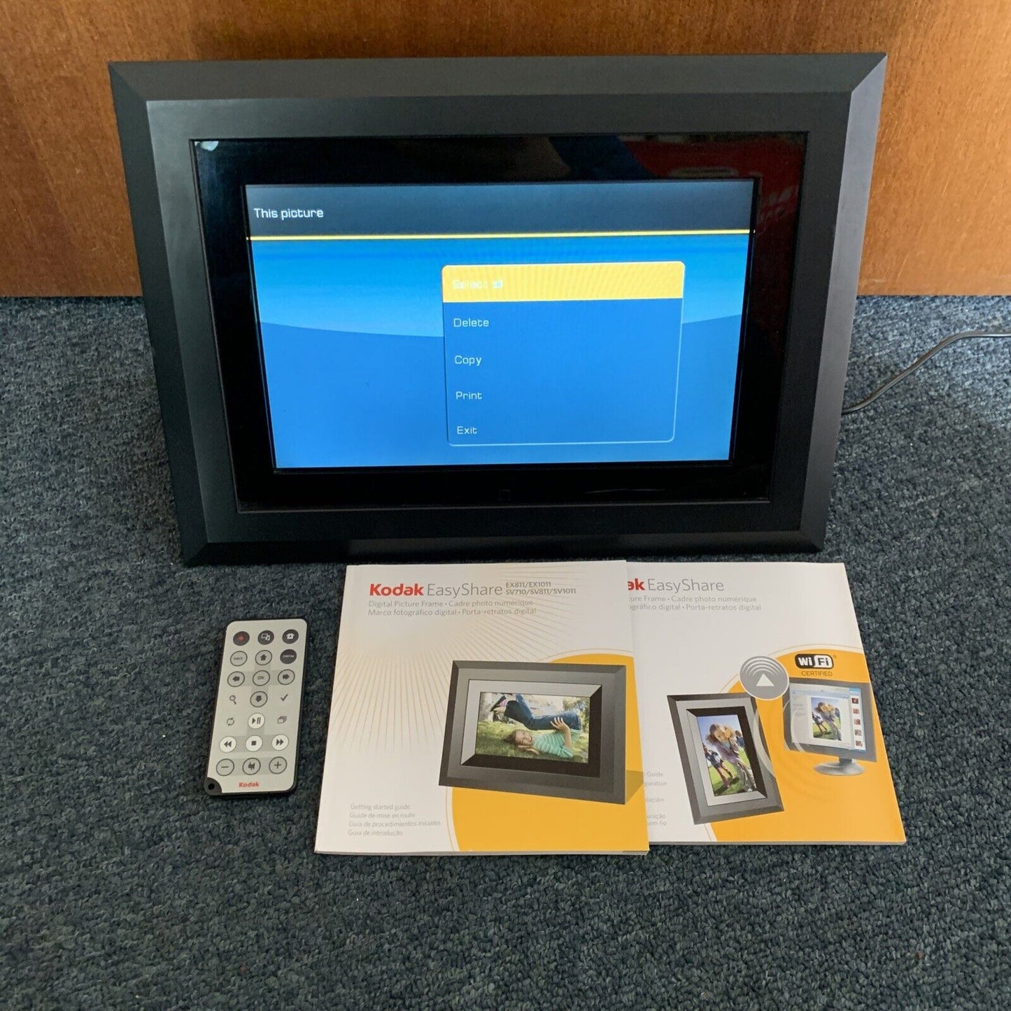 Kodak Easyshare EX1011 10" Digital Photo Frame