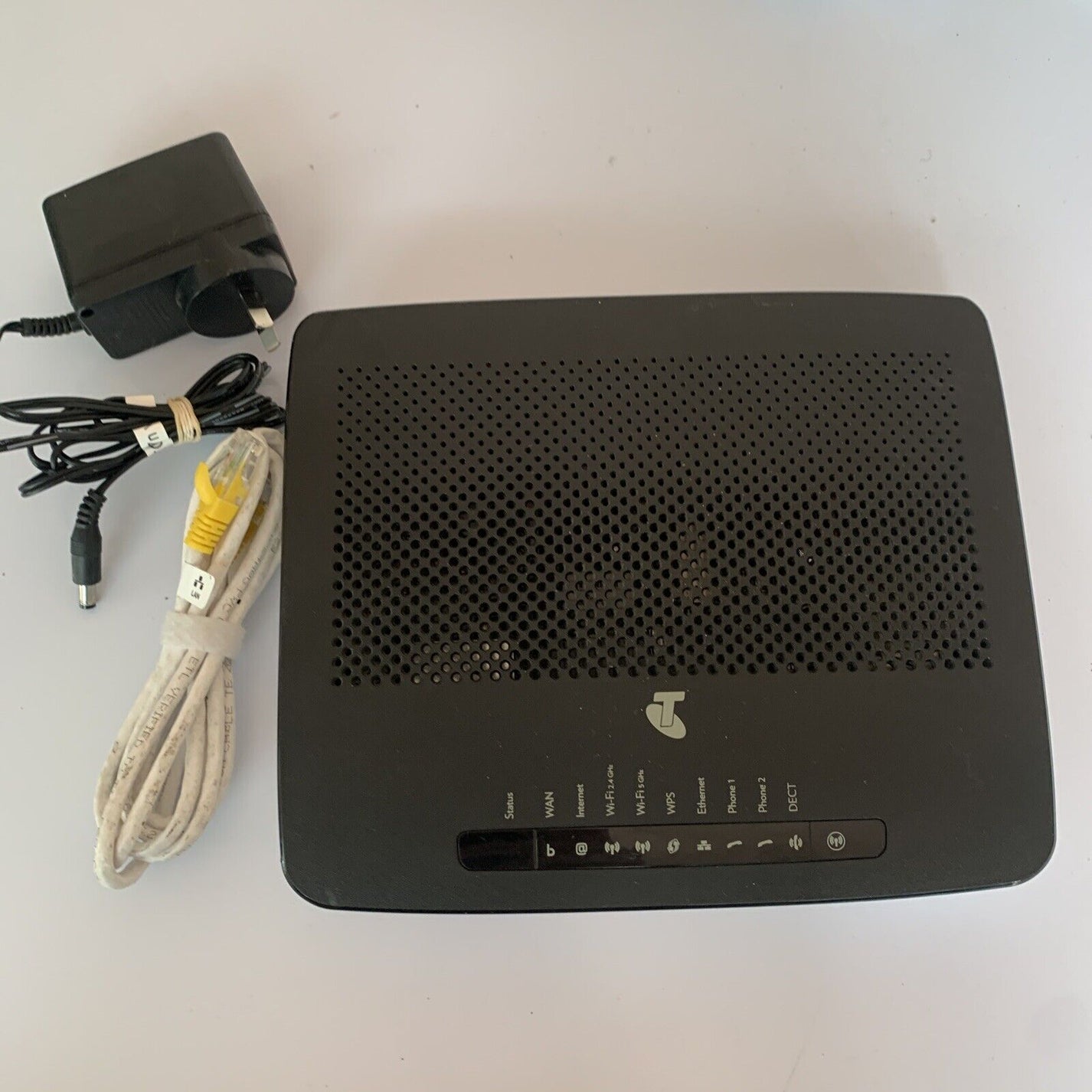 Telstra Technicolor TG799vac WiFi VoIP Wireless Router ADSL NBN Retro Unit