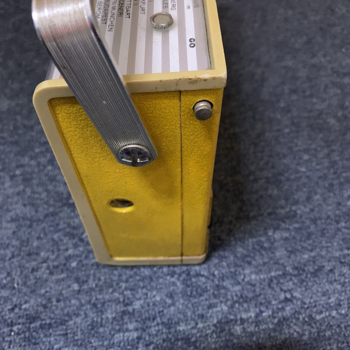 Vintage Philips Transistor Radio UKW Broadcast 550-1620 kHz Long Wave FM