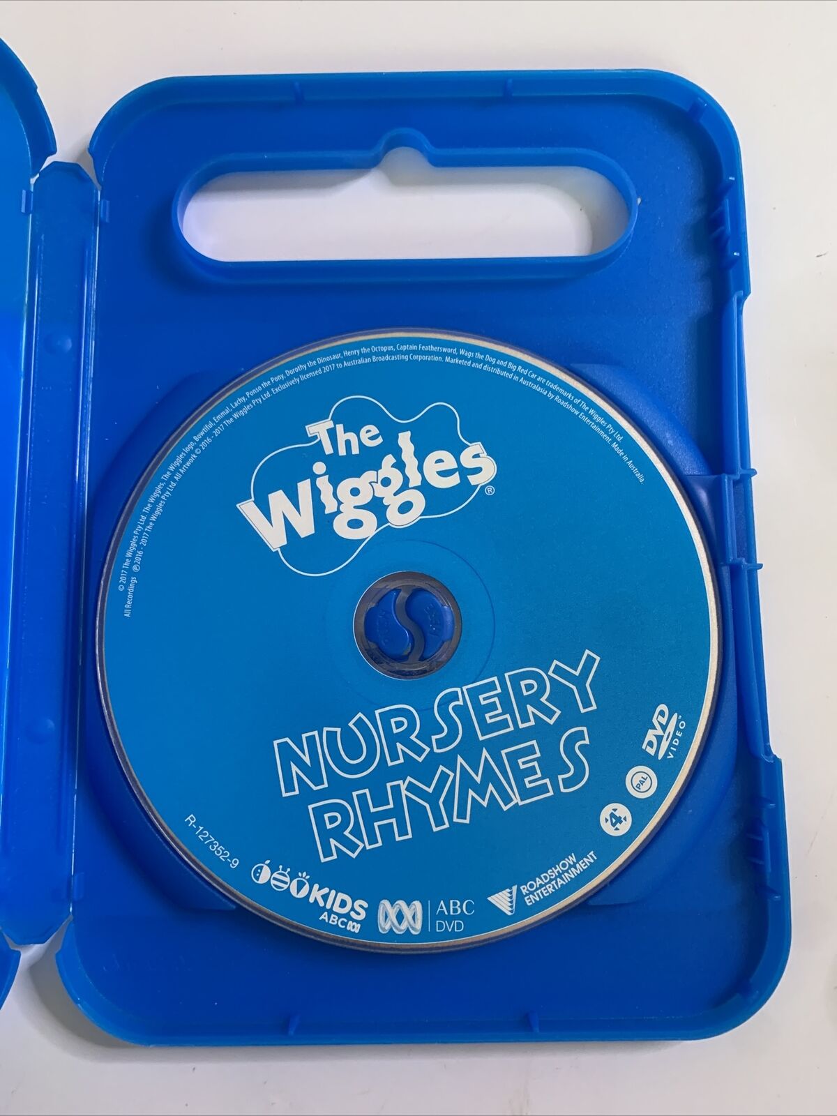 The Wiggles Taking Off!  (DVD, 2012) Region 4