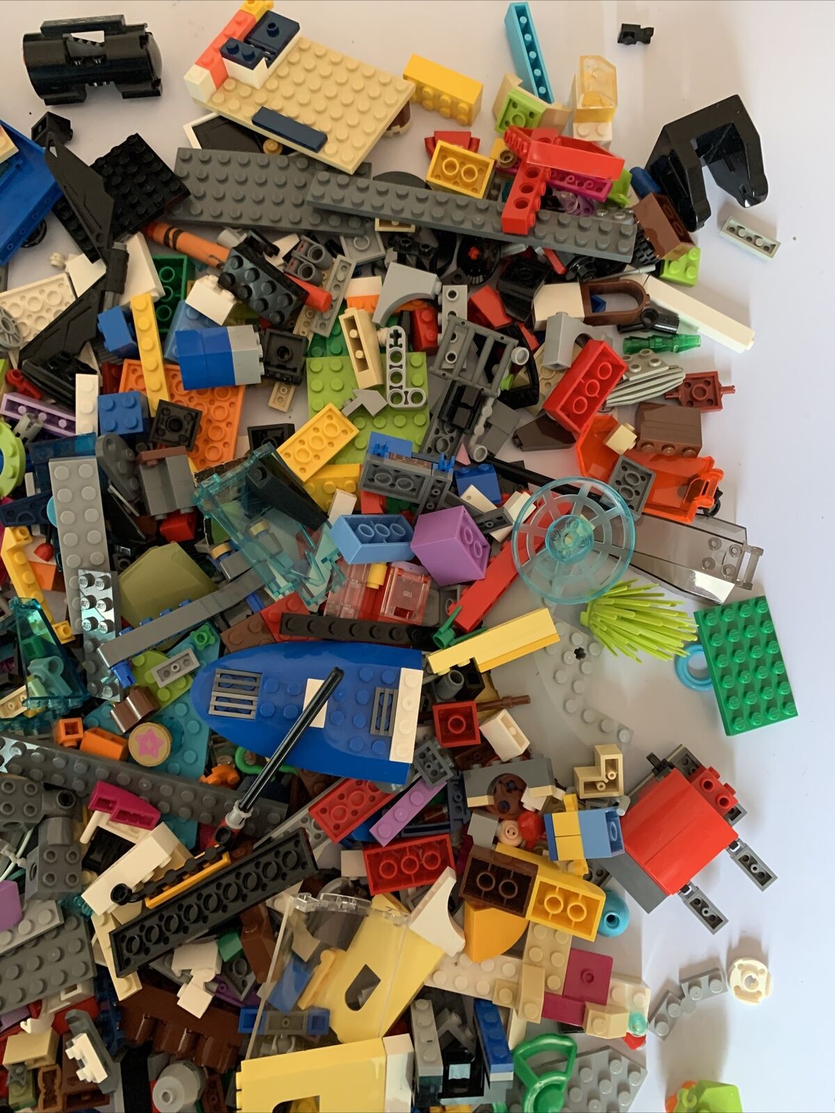 Lego Bulk Lot Technic Friends Marvel Genuine Variety Pieces 1.91kg