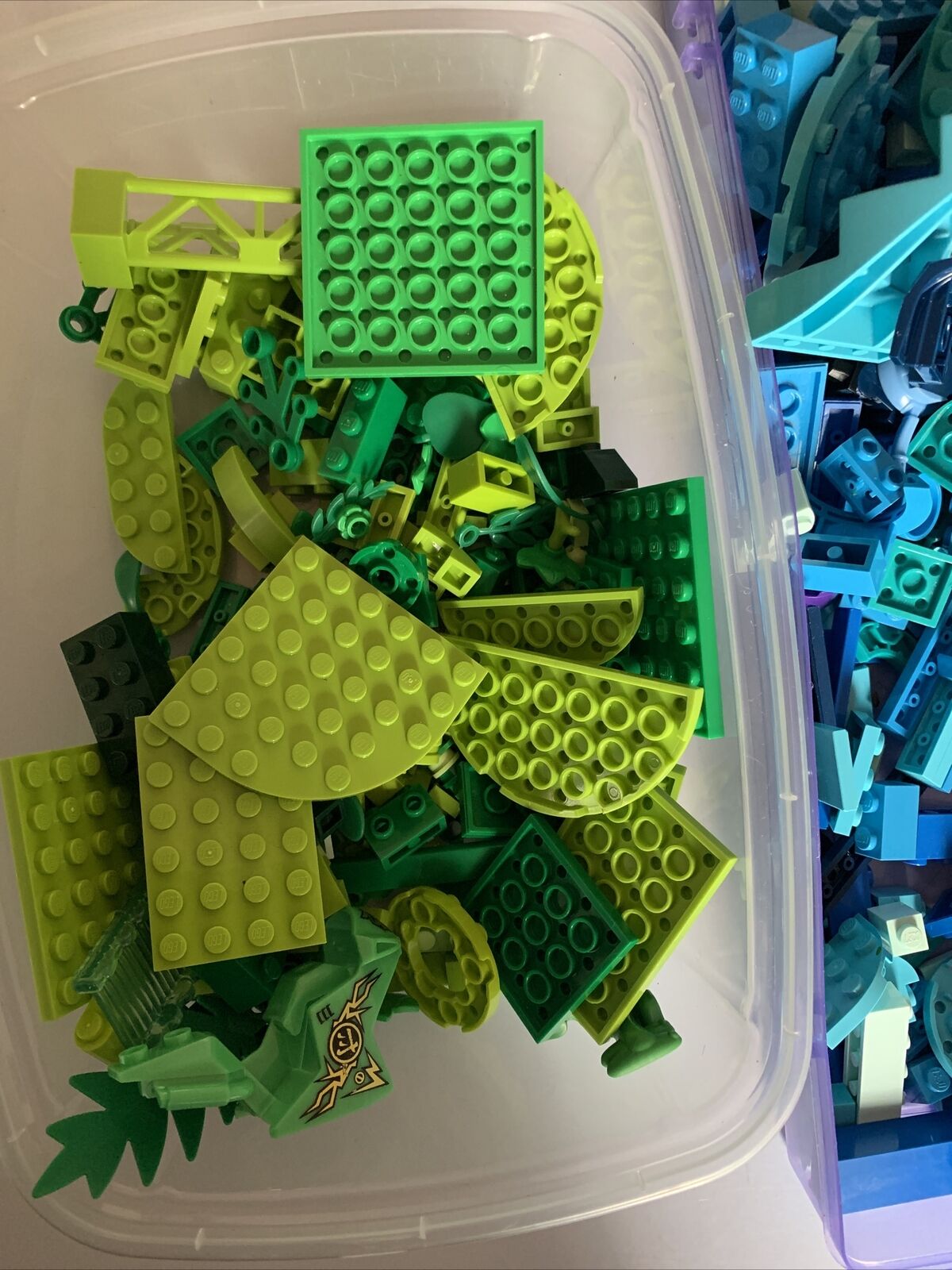 Lego Bulk lot Blue & Green Genuine Pieces 640g