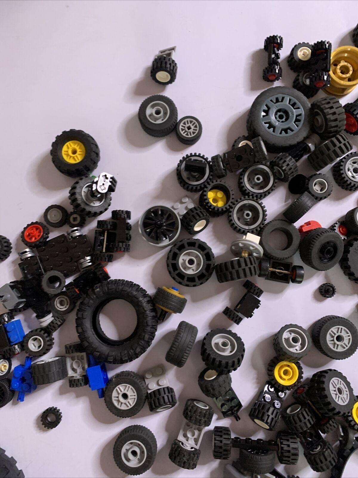 Lego Bulk Set Technic Wheels Genuine 930g