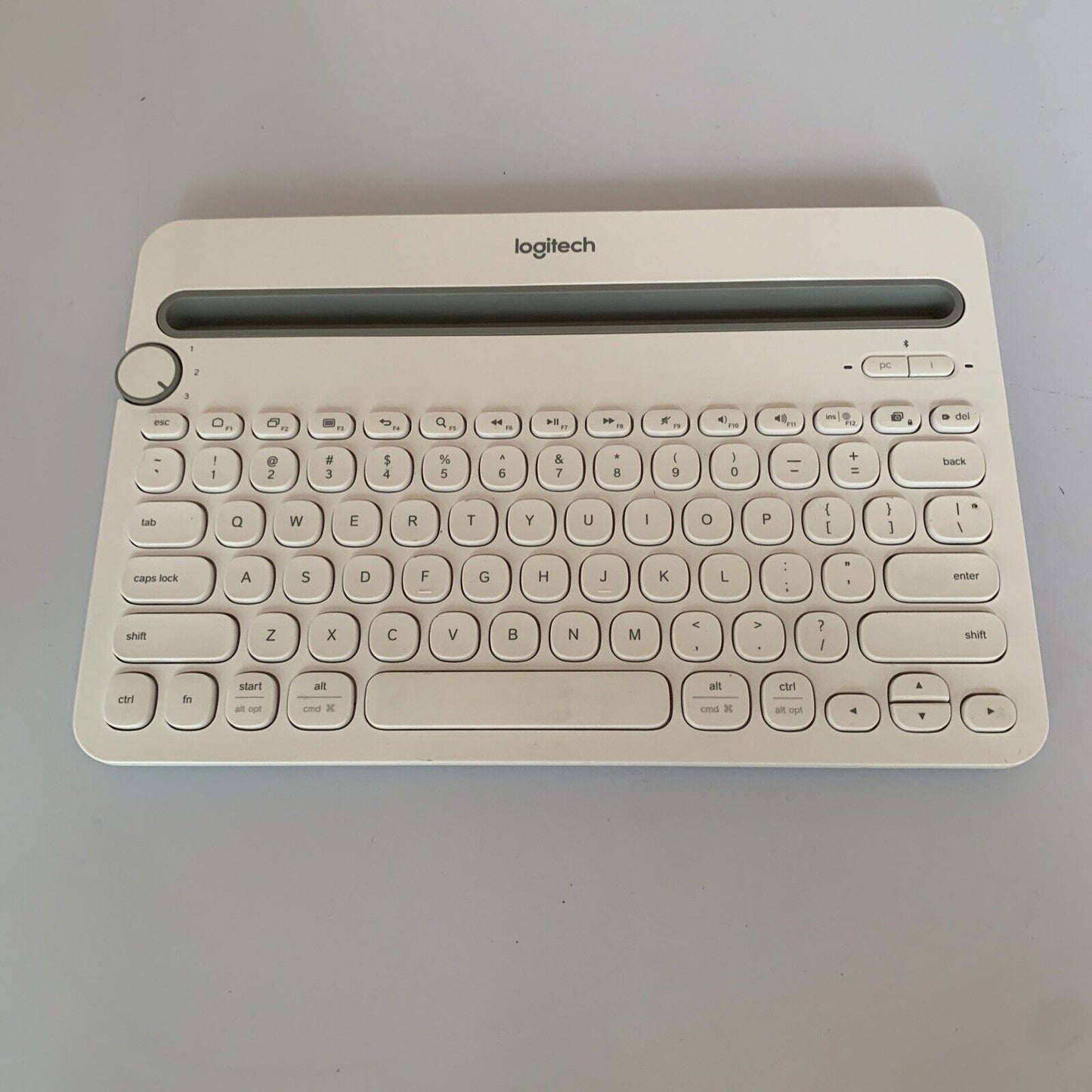 Logitech K480 Bluetooth Multi-Device Wireless Keyboard White