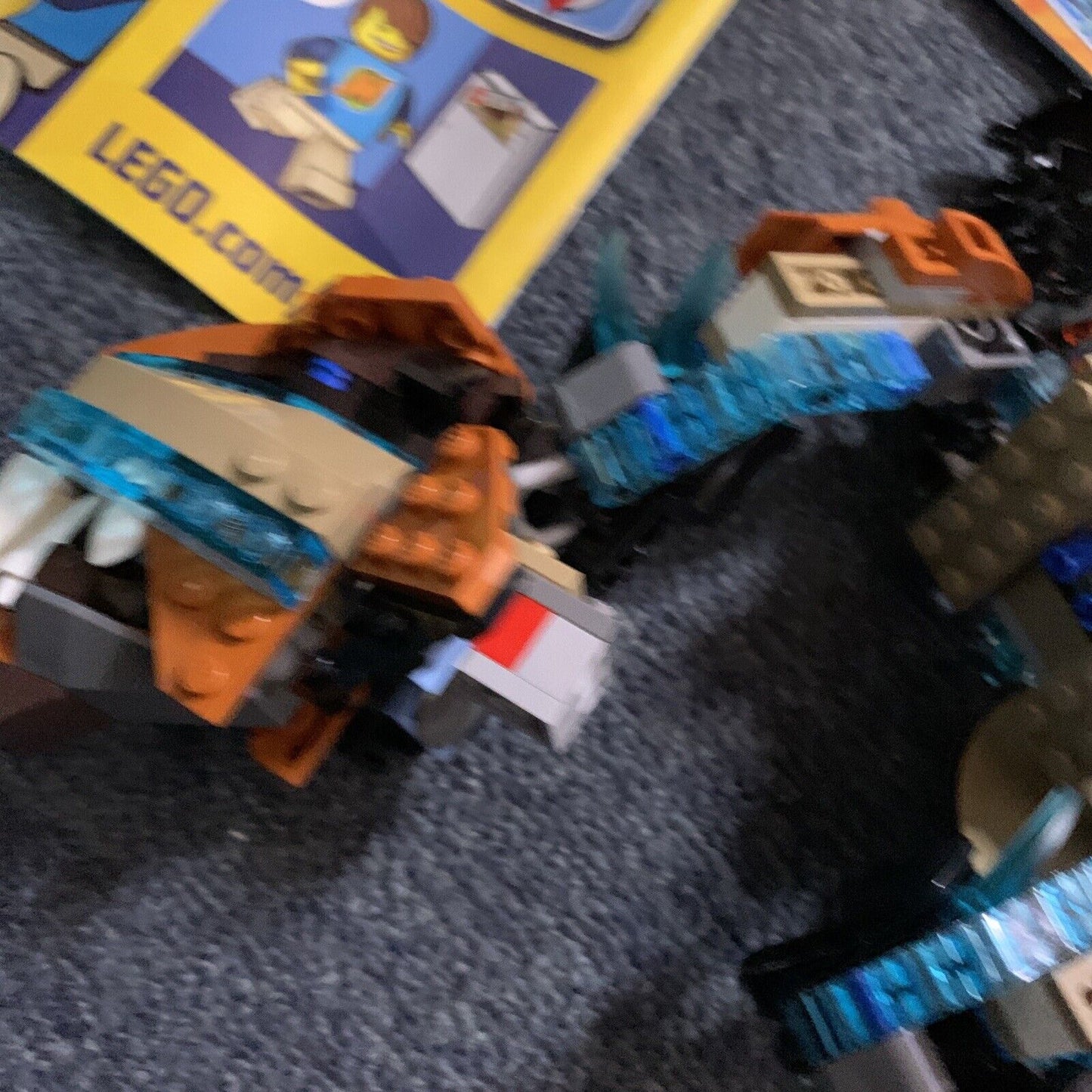 LEGO LEGENDS OF CHIMA: Sir Fangar's Sabre-Tooth Walker (70143) Uncounted