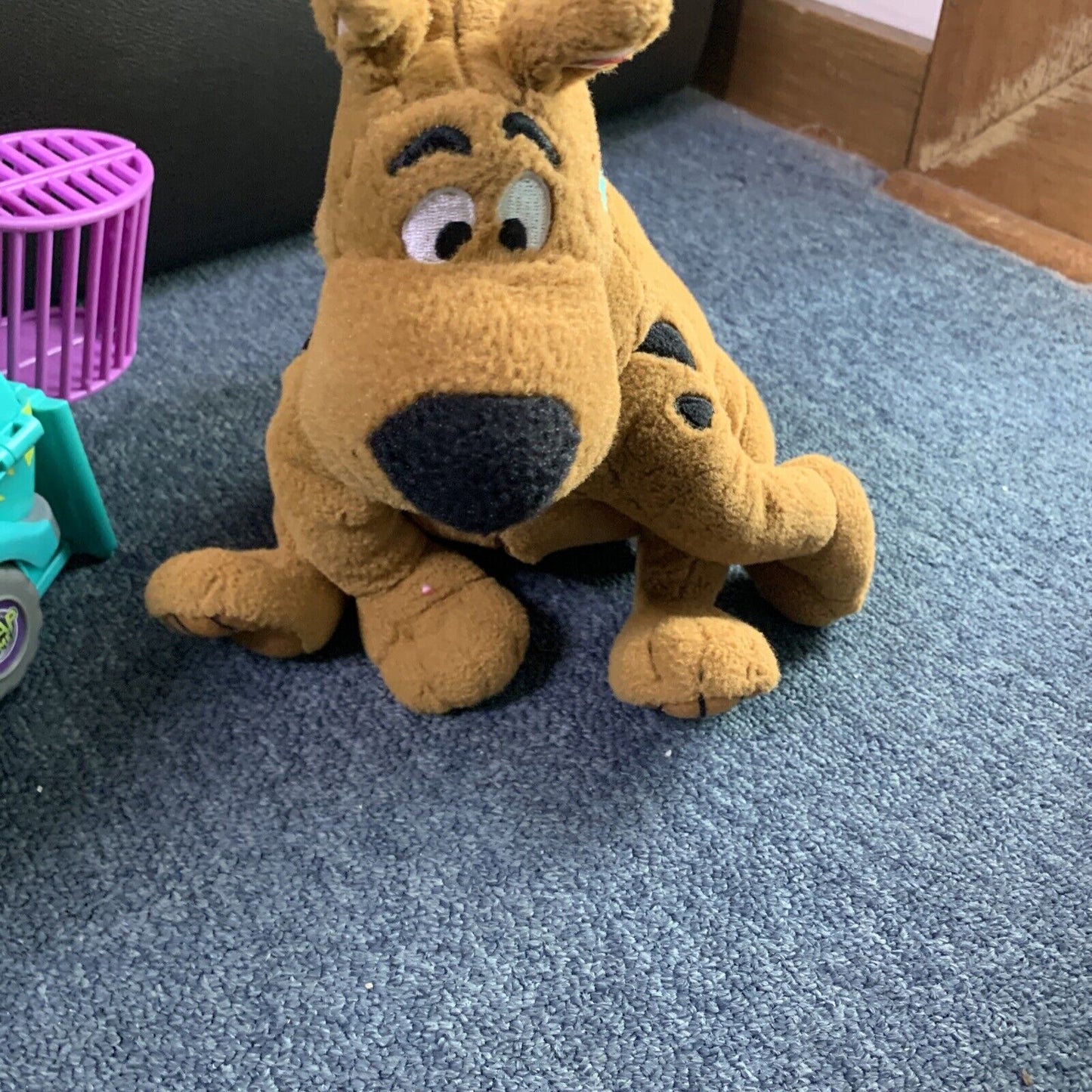 Scooby Doo Mystery Machine + Scooby-doo Plush toy