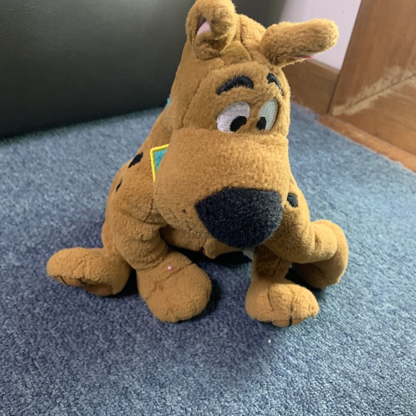 Scooby Doo Mystery Machine + Scooby-doo Plush toy