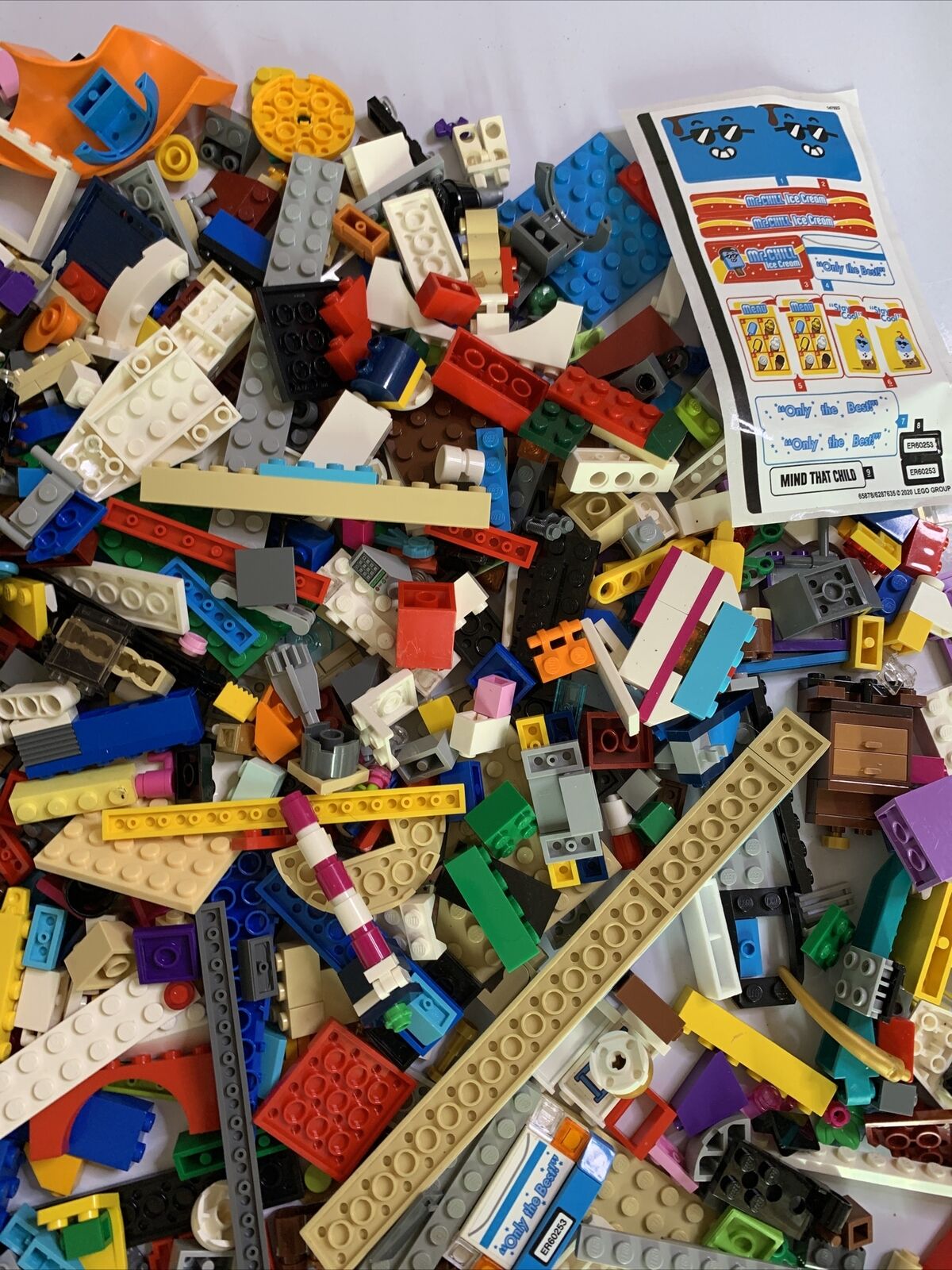 Lego bulk lot Genuine official 1.725kg Friends City Assorted Pieces