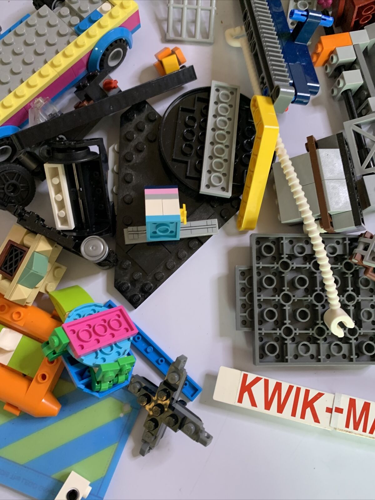 Lego Bulk Lot Airplane Dragons Technic Boats Cars 1.61kg Genuine Assorted