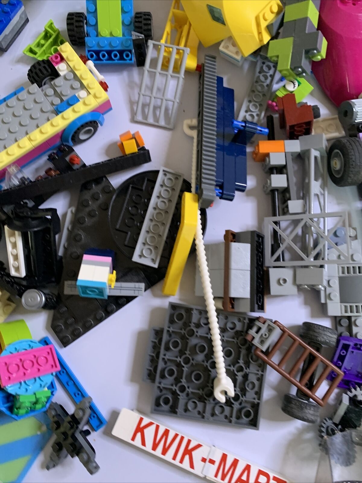 Lego Bulk Lot Airplane Dragons Technic Boats Cars 1.61kg Genuine Assorted