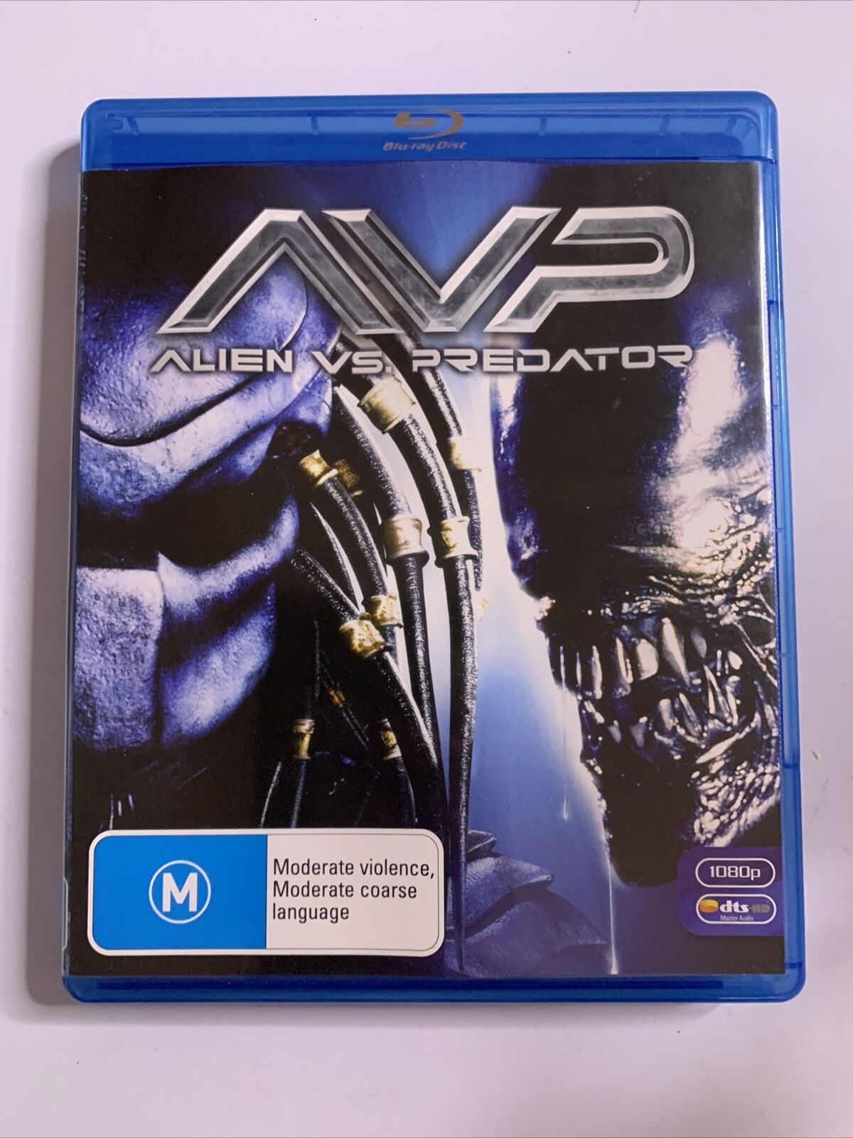 Alien vs Predator  (Blu-ray, 2004) Raoul Bova, Lance Henriksen Region B