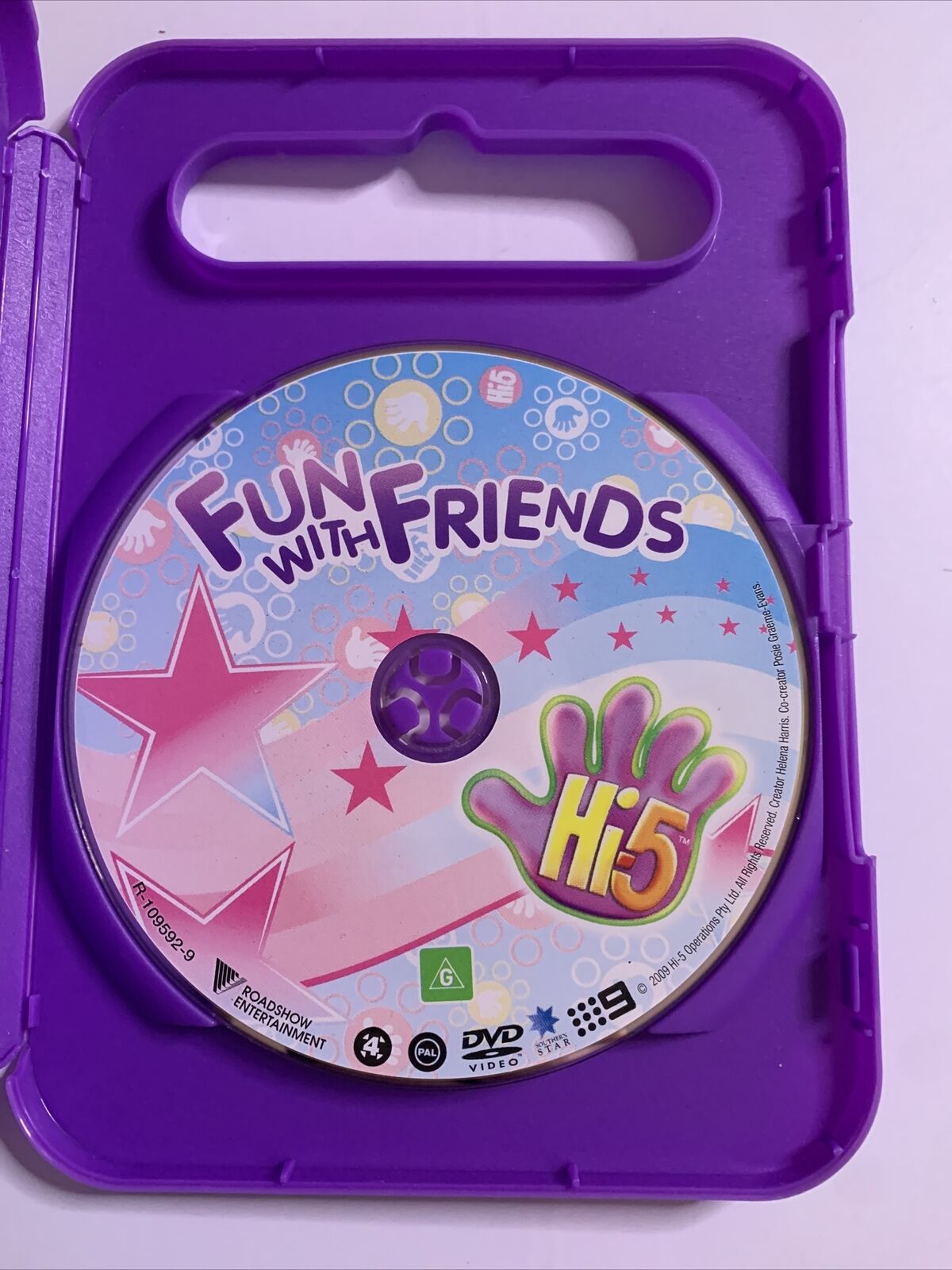 Hi-5 - Fun With Friends  (DVD, 2008)  Region 4