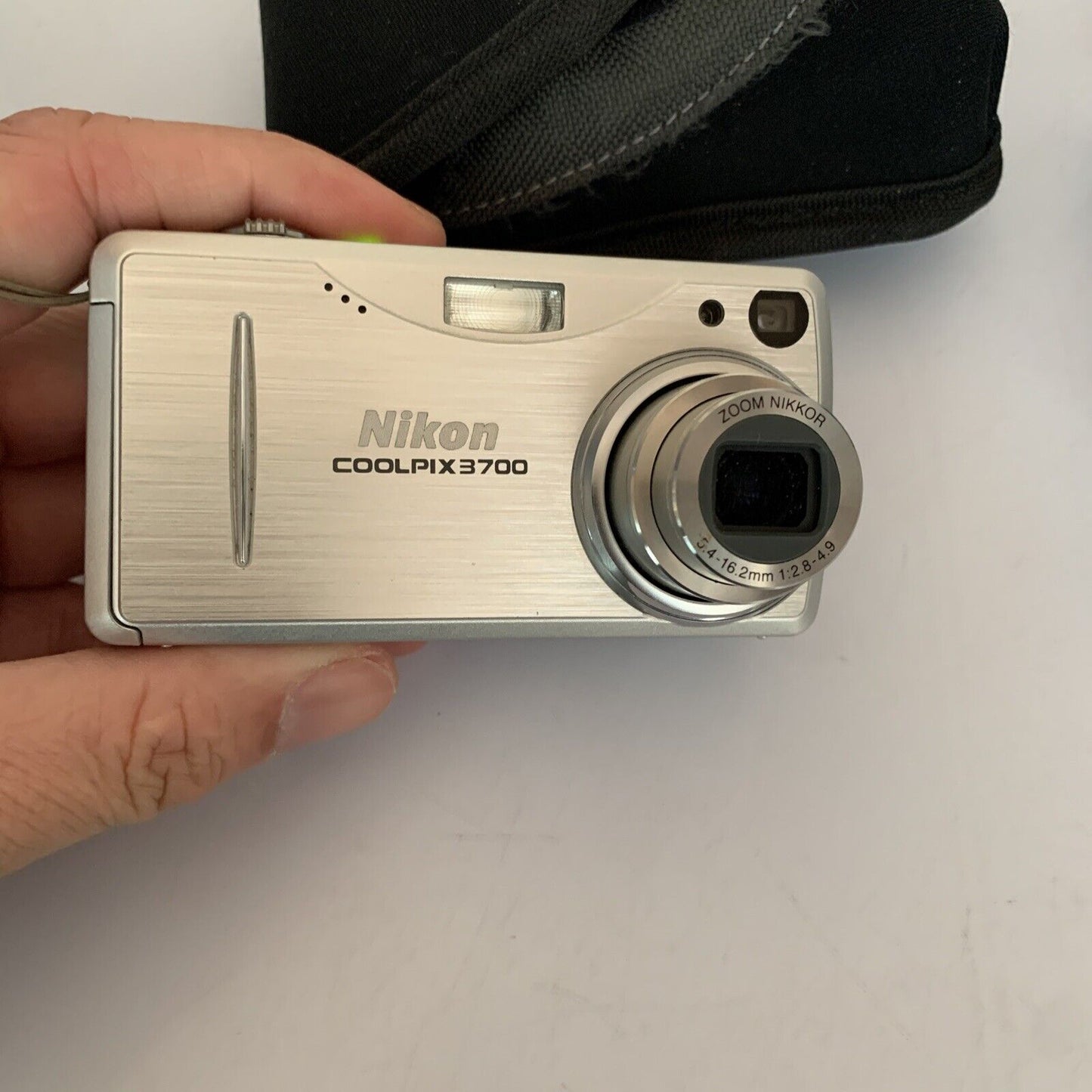 Nikon Coolpix E3700 Digital Camera  3x optical zoom 3.2MP
