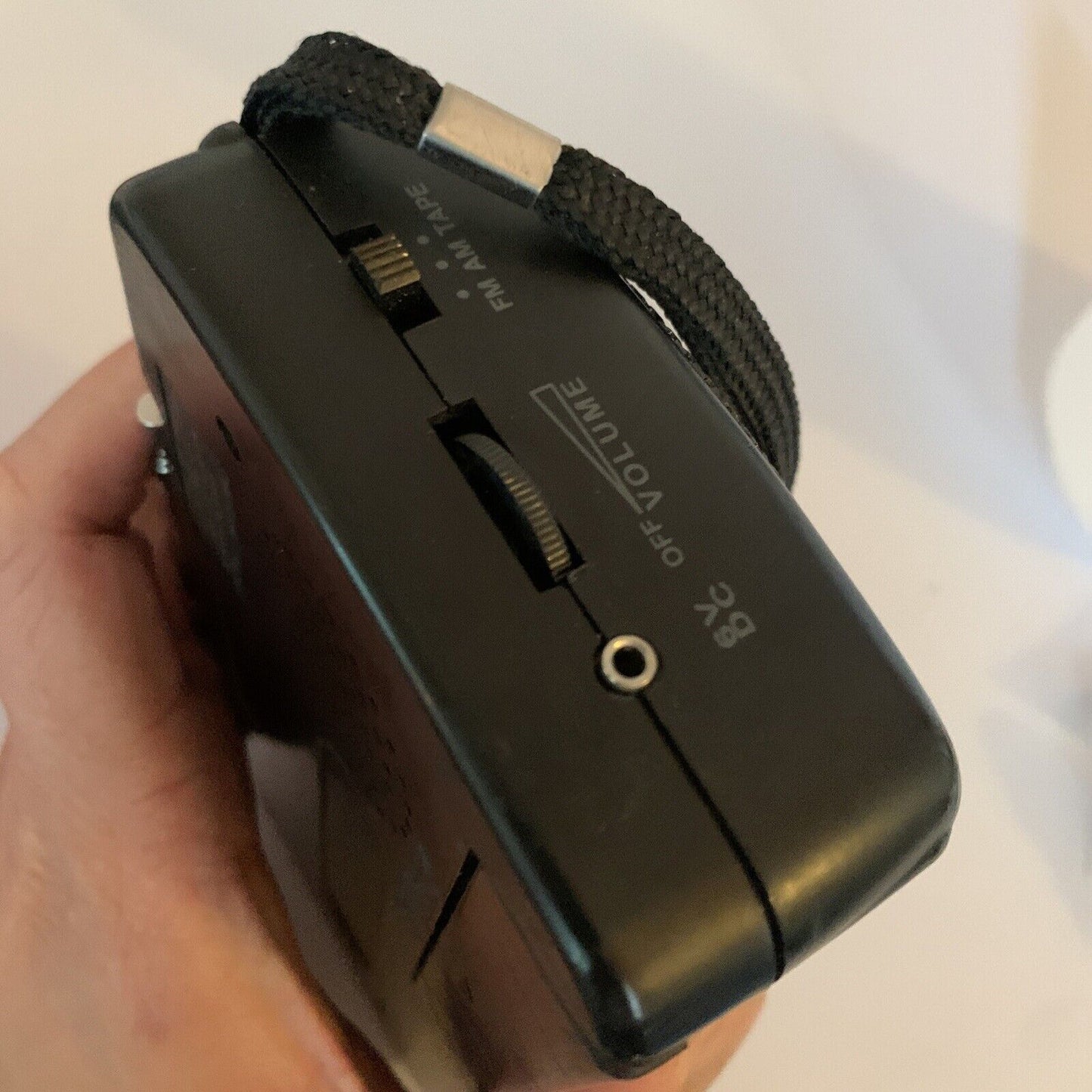 International Radio Cassette Player RX-1813 *Doesn't Turn on for Parts Or Repair