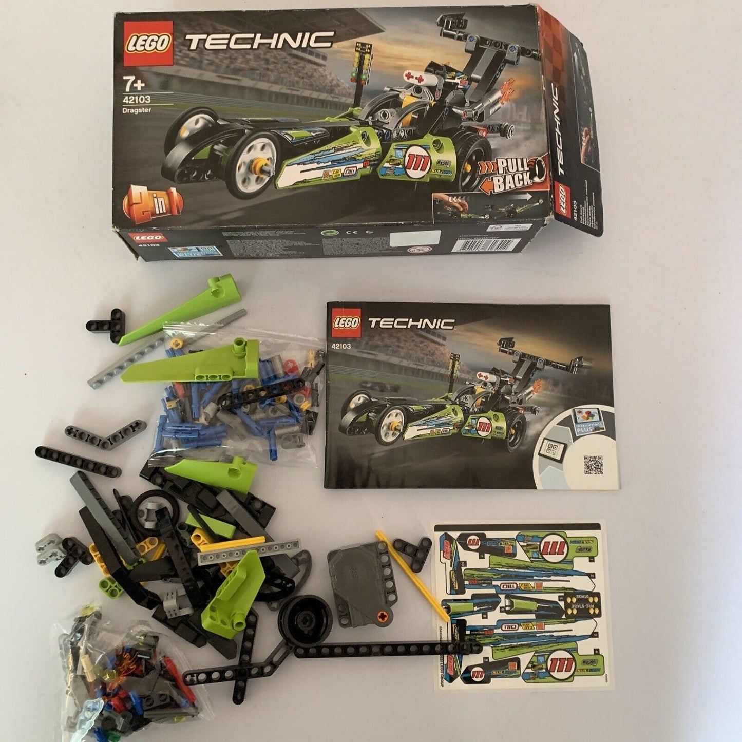 LEGO TECHNIC: Dragster (42103) Incomplete uncounted