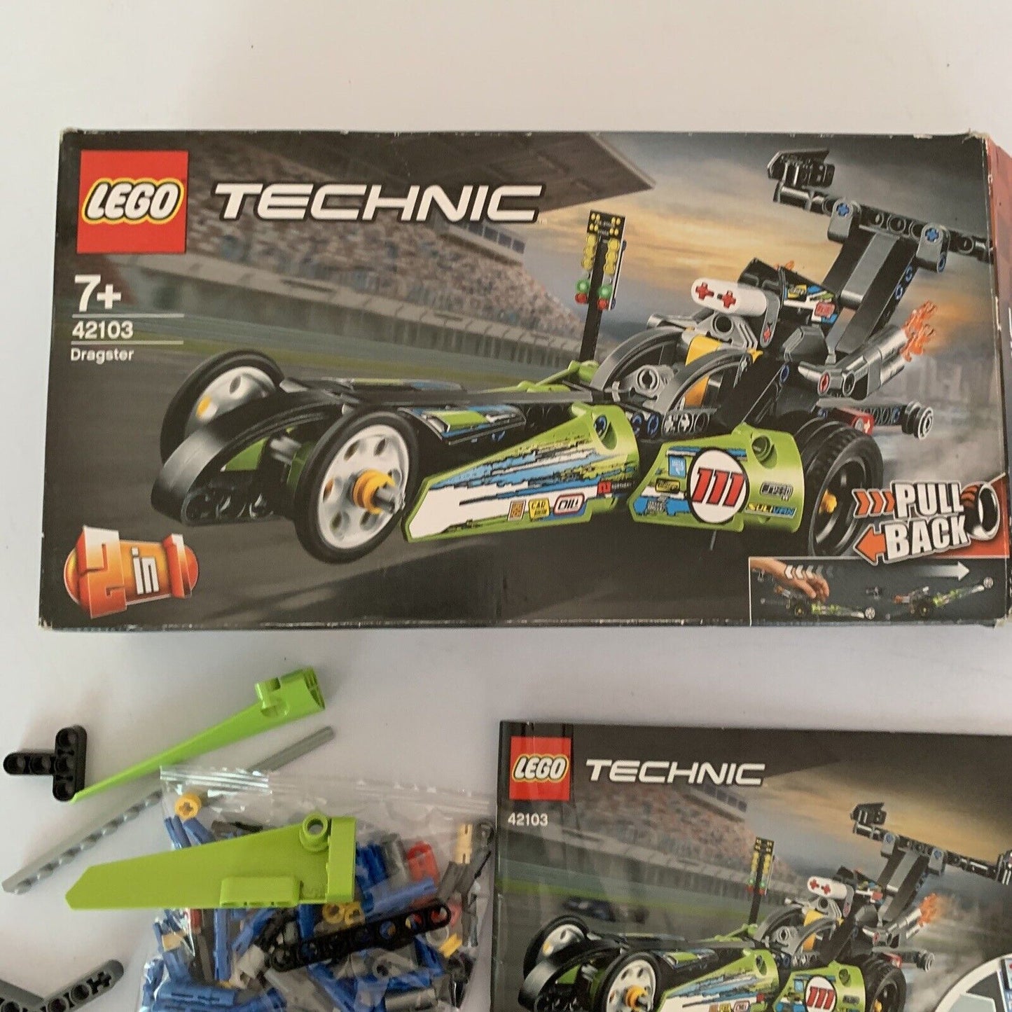 LEGO TECHNIC: Dragster (42103) Incomplete uncounted