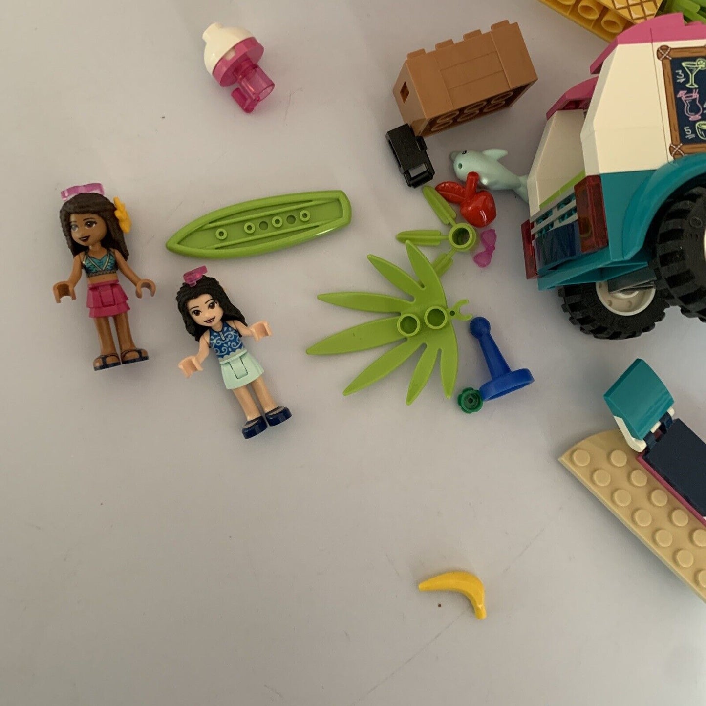 LEGO FRIENDS Juice Truck 41397