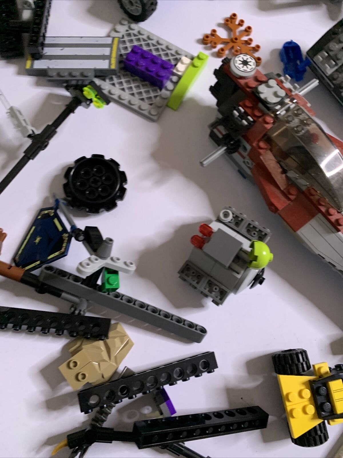 Lego Bulk lot Bionicle Spaceship Space Cars Ships Vehicles 1.1kg