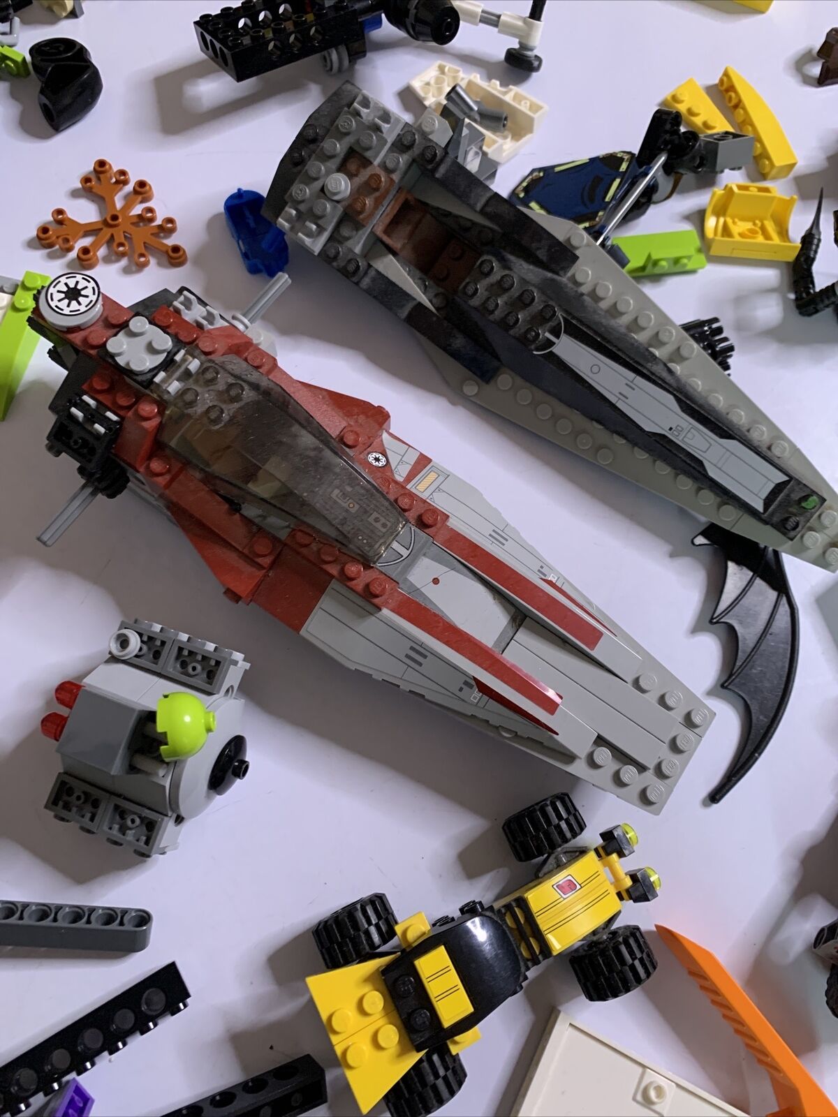 Lego Bulk lot Bionicle Spaceship Space Cars Ships Vehicles 1.1kg