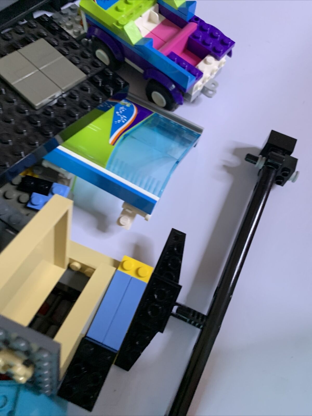 Bulk Genuine Lego Figures lots Castles Space Ships Airplanes Cars 1.61kg