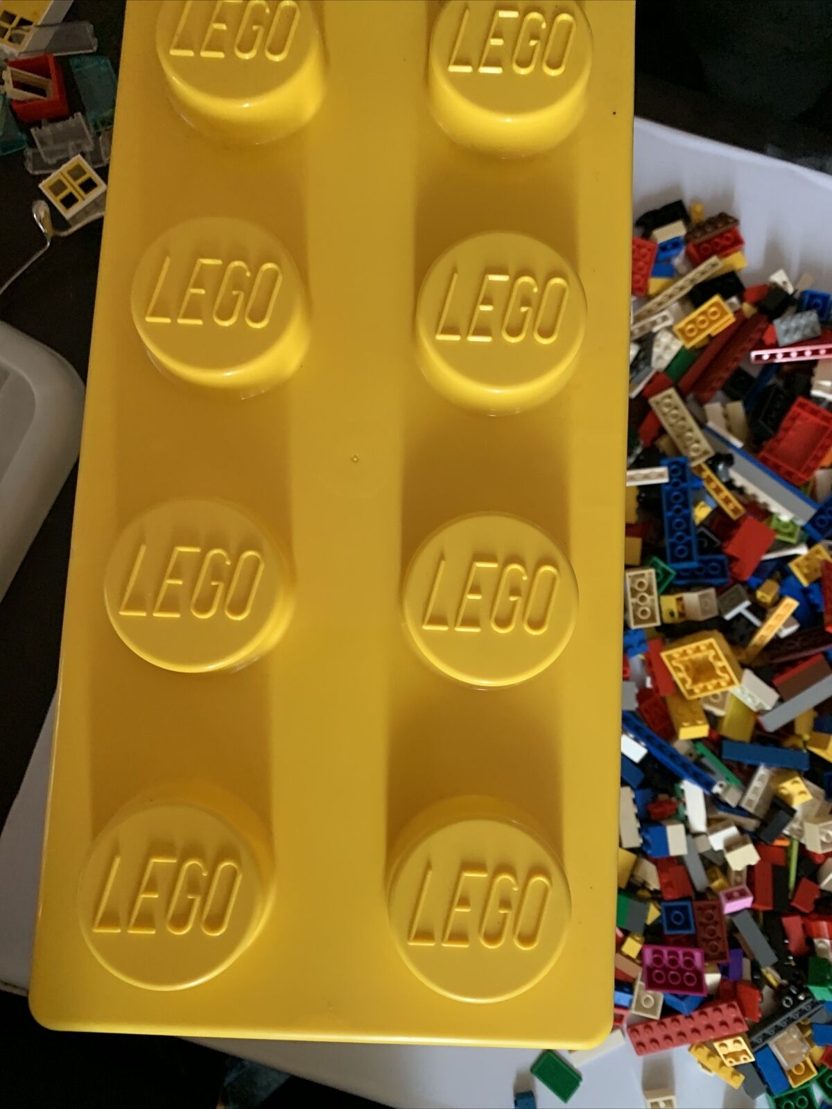 Lego Genuine bulk lot Assorted City Friends Small Pieces + Container 2.39kg